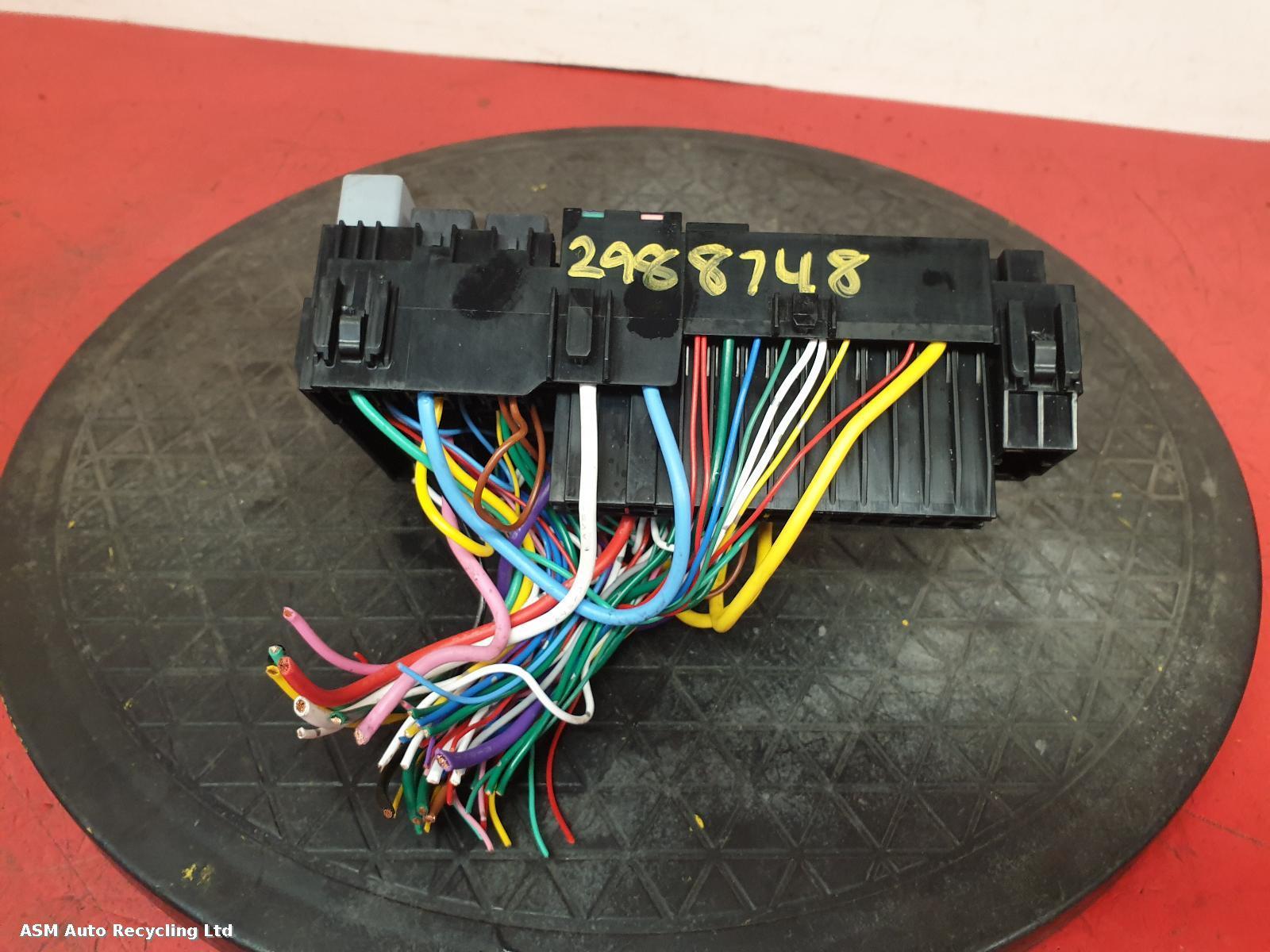 View Auto part Fuse Box Honda Jazz 2021