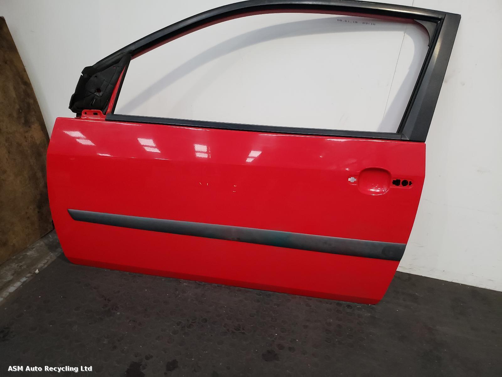 View Auto part L Front Door Ford Fiesta 2006