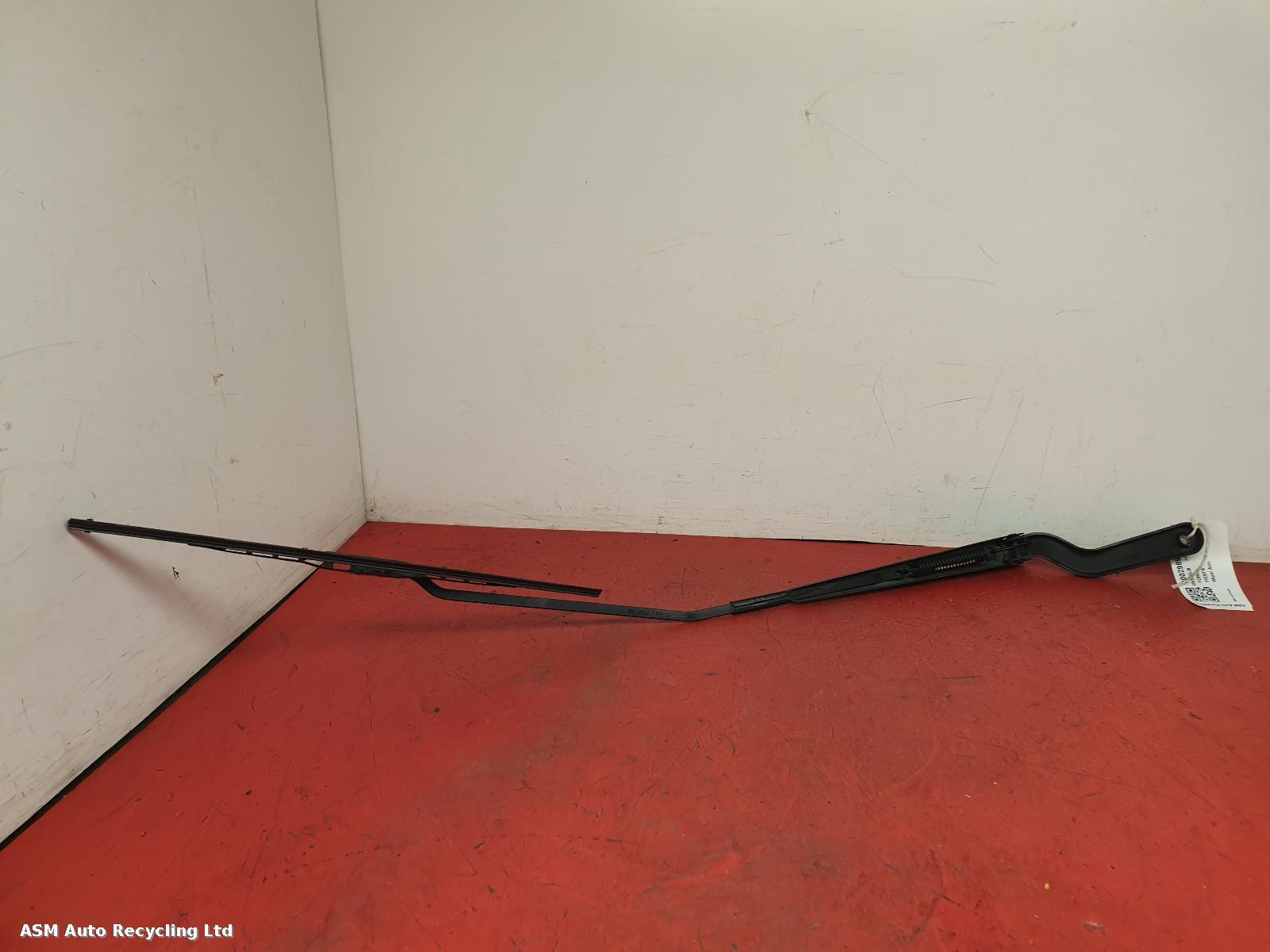 View Auto part Wiper Arm Ford Fiesta 2008