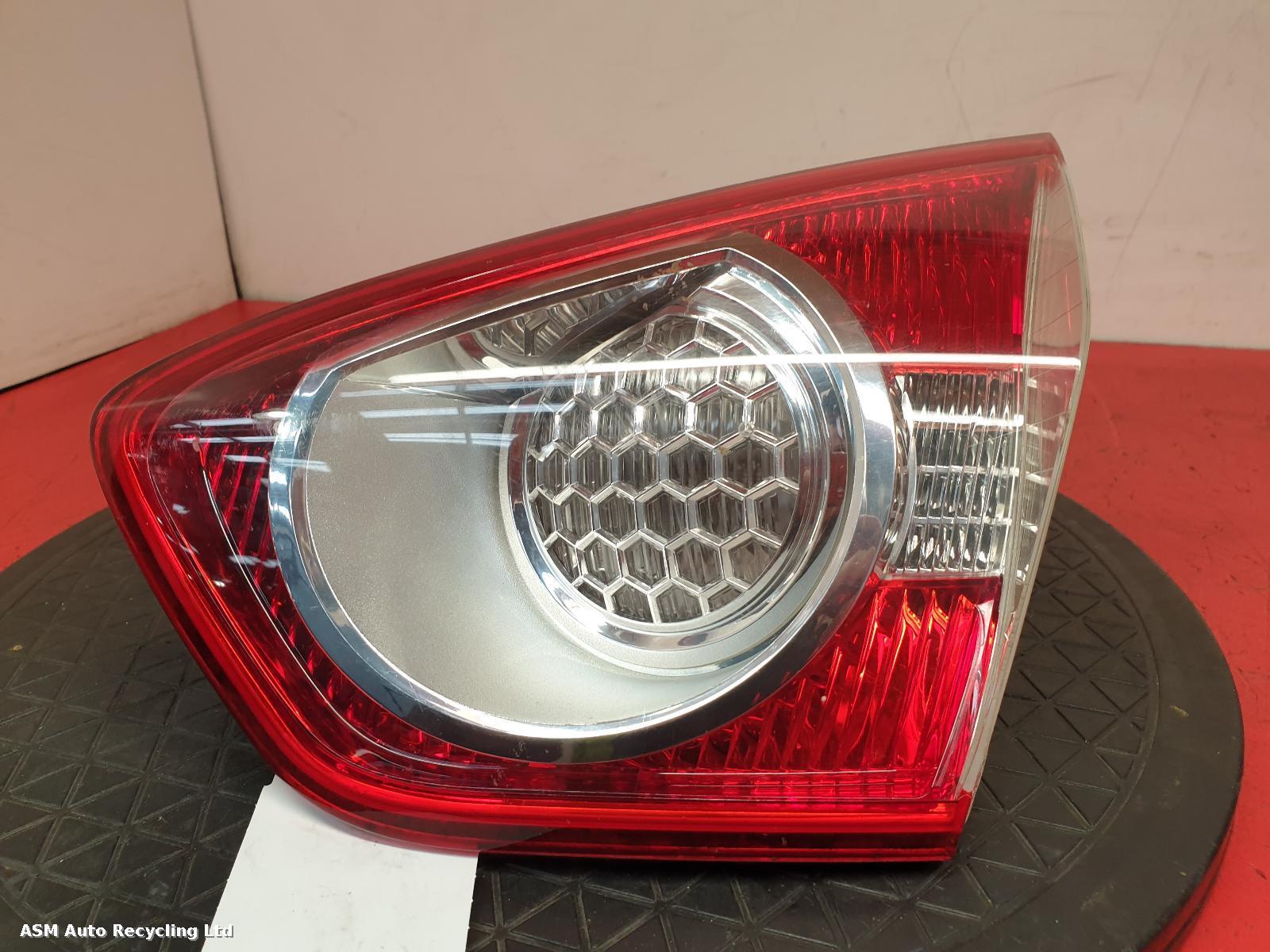View Auto part R Taillight Ford Kuga 2008