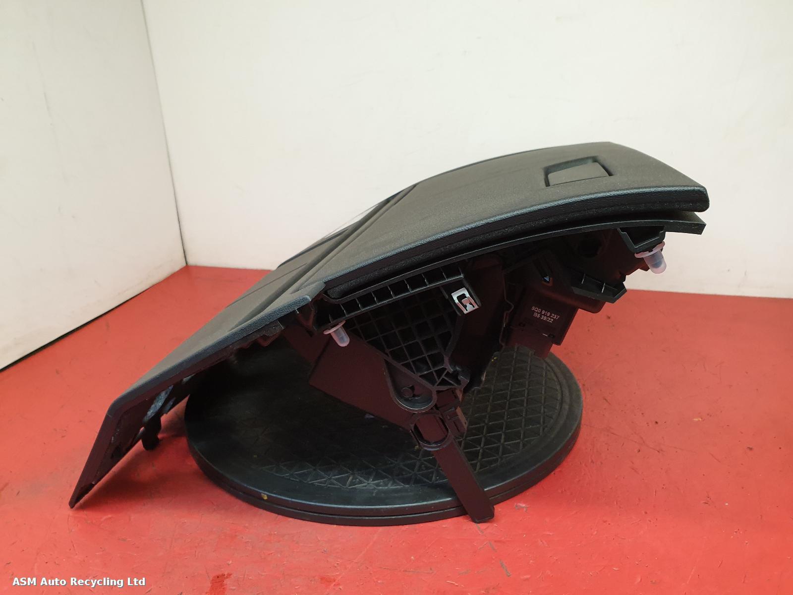 View Auto part Glove Box Audi A3 2023