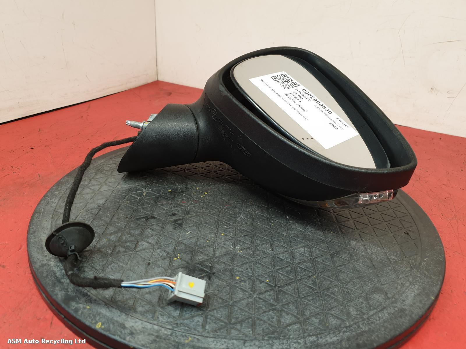 View Auto part R Door Mirror Ford Fiesta 2009