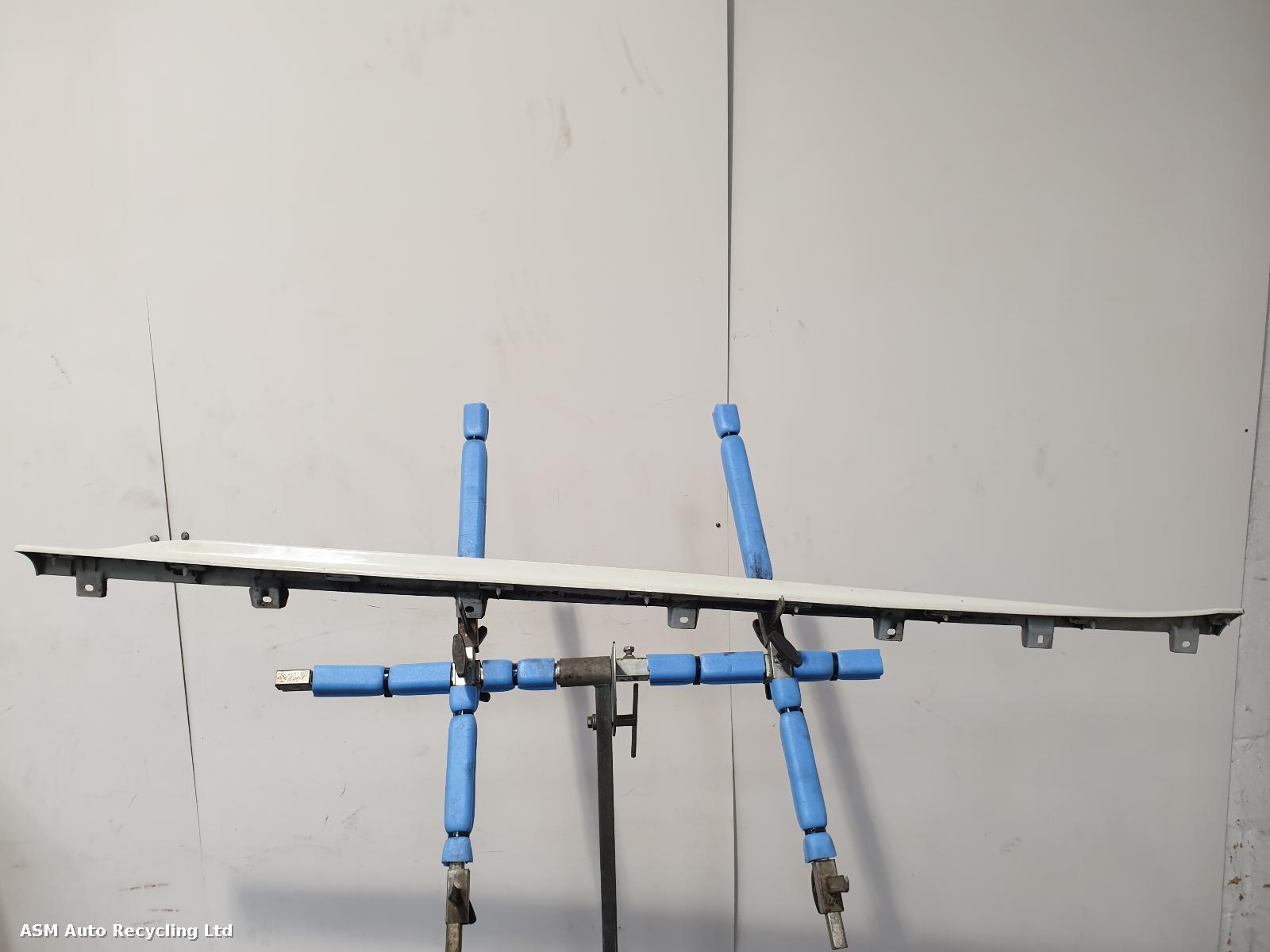 View Auto part Side Skirt Alfa Romeo Giulietta 2014