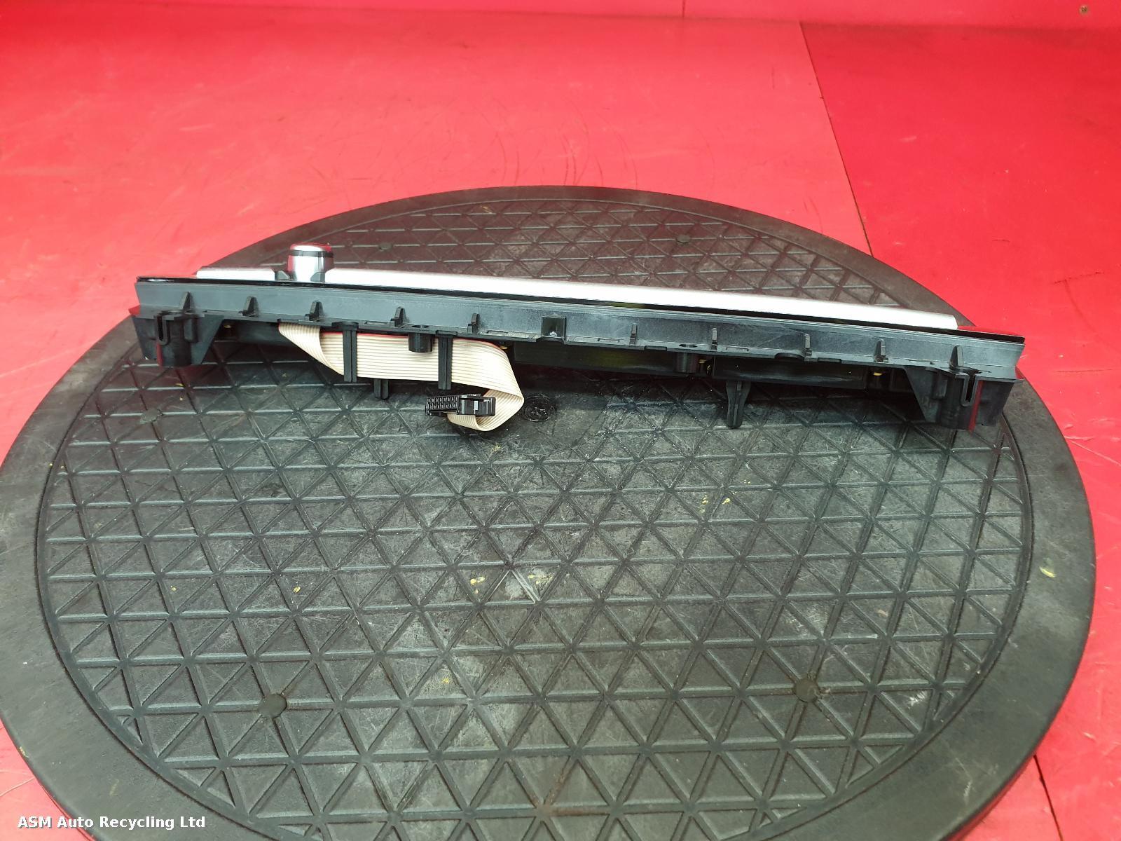 View Auto part Radio Display Bmw 5 Series 2010