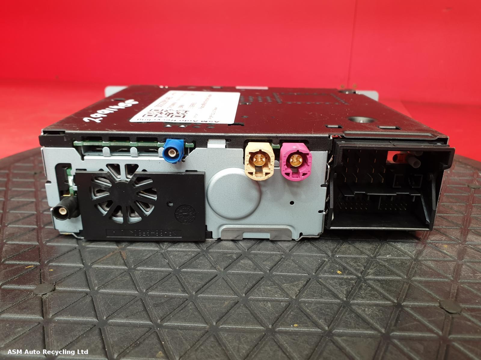 View Auto part Radio Display Bmw 5 Series 2010
