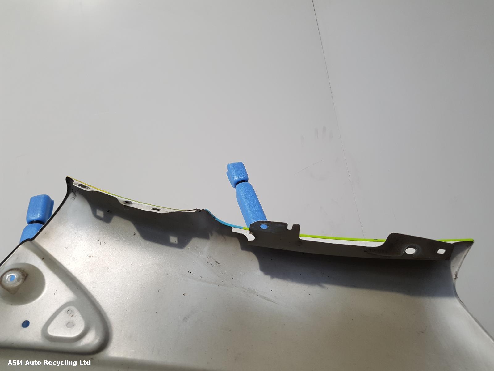 View Auto part L Wing Toyota Proace 2015