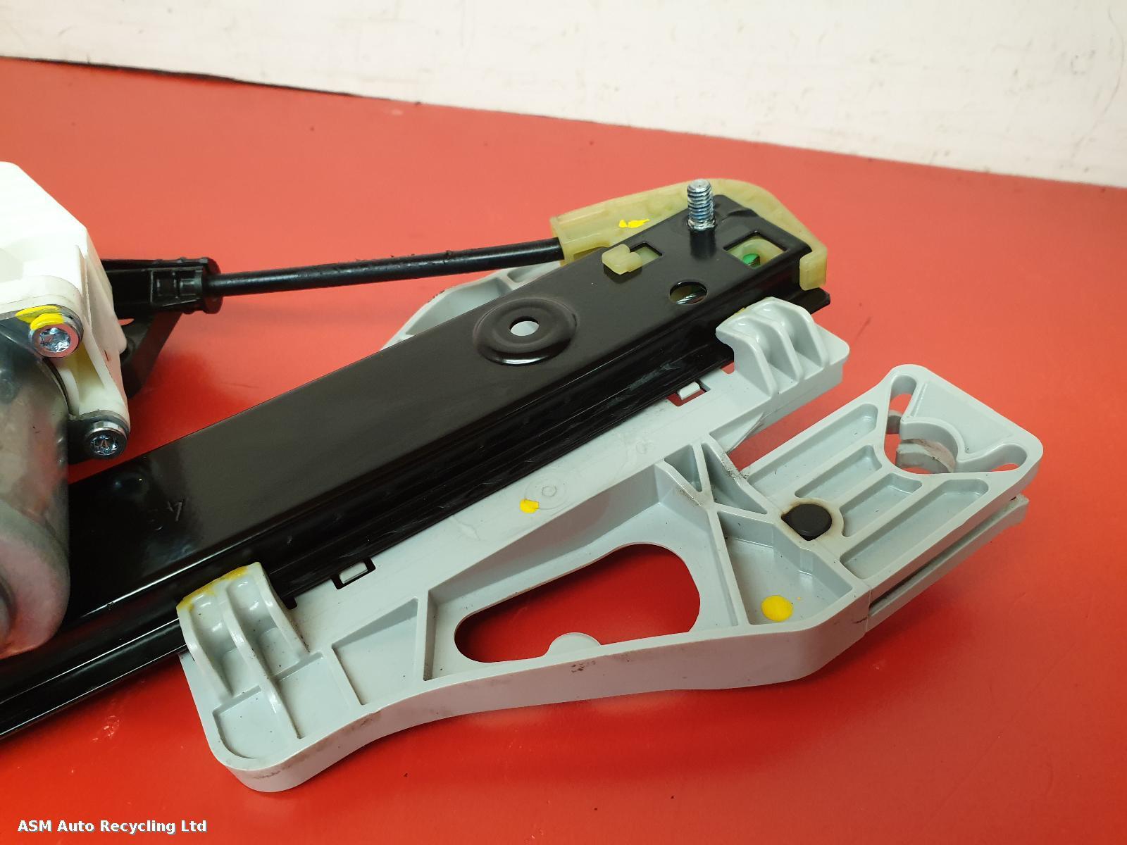 View Auto part RR Window Regulator Audi A6 2017
