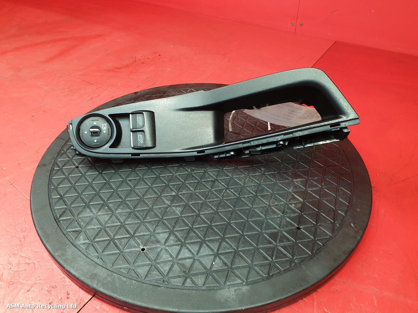 View Auto part Elect. Window Switch Ford Fiesta 2013
