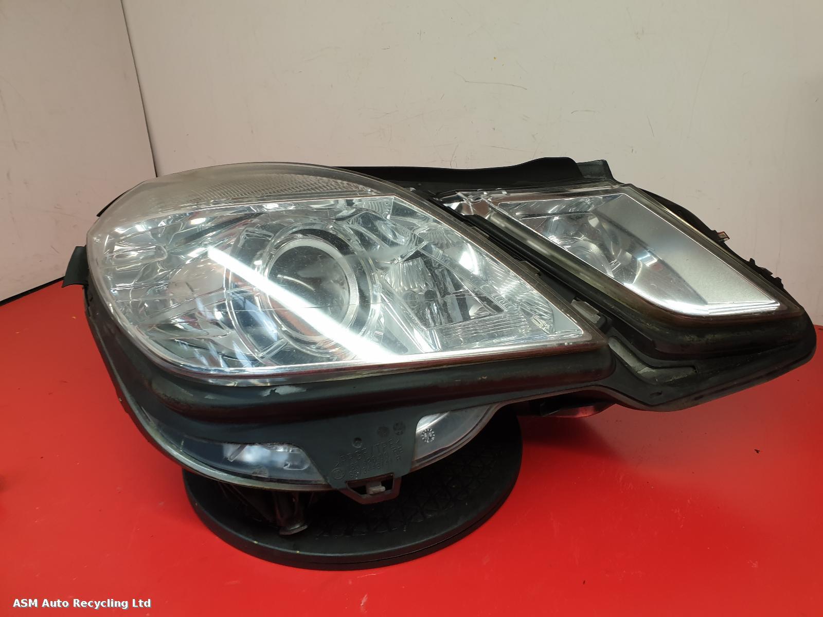 View Auto part R Headlamp Mercedes E Class 2010