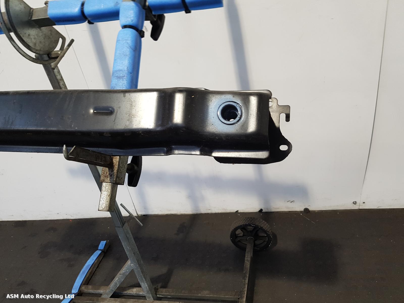 View Auto part Rear Bumper Reinforcement Volkswagen Passat 2015