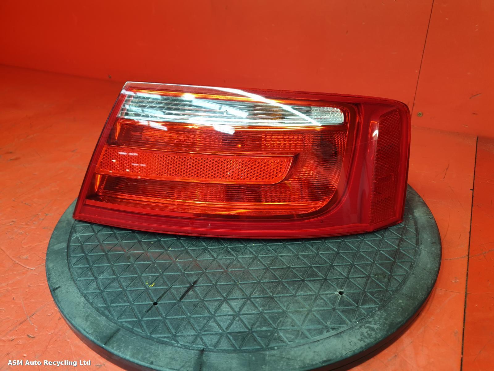View Auto part R Taillight Audi A5 2009