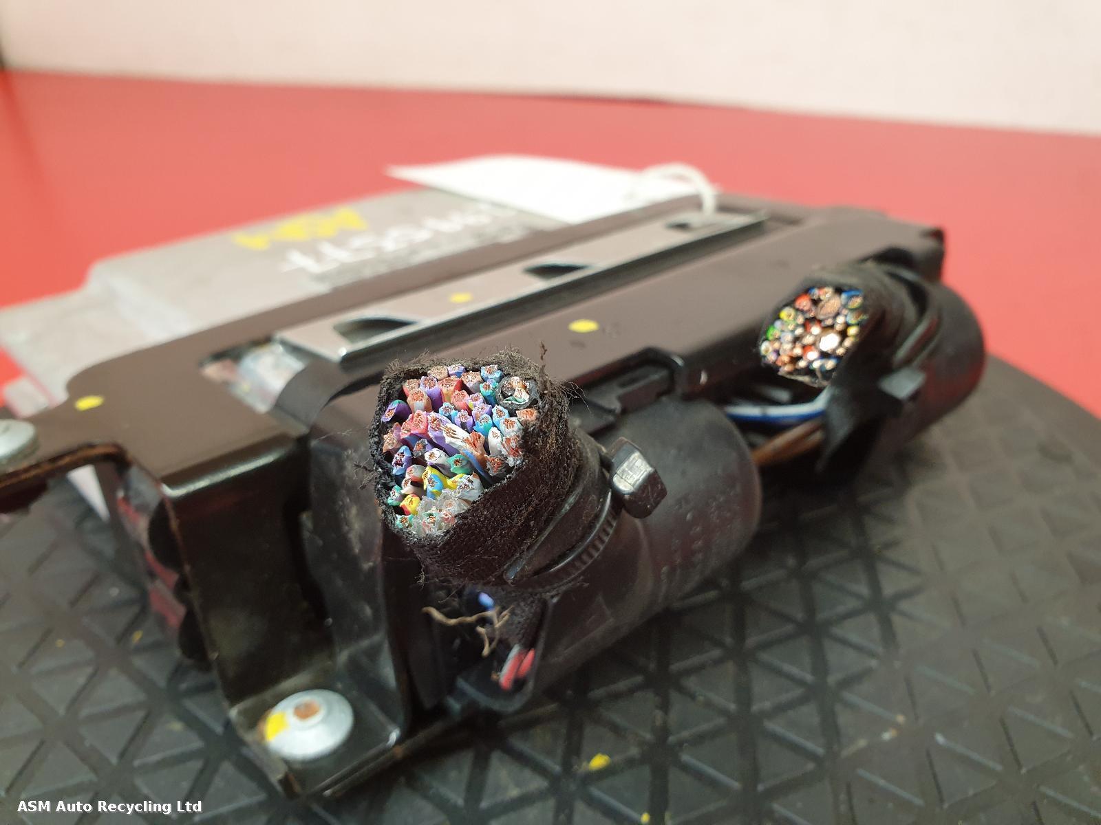 View Auto part ECU Volkswagen Polo 2016