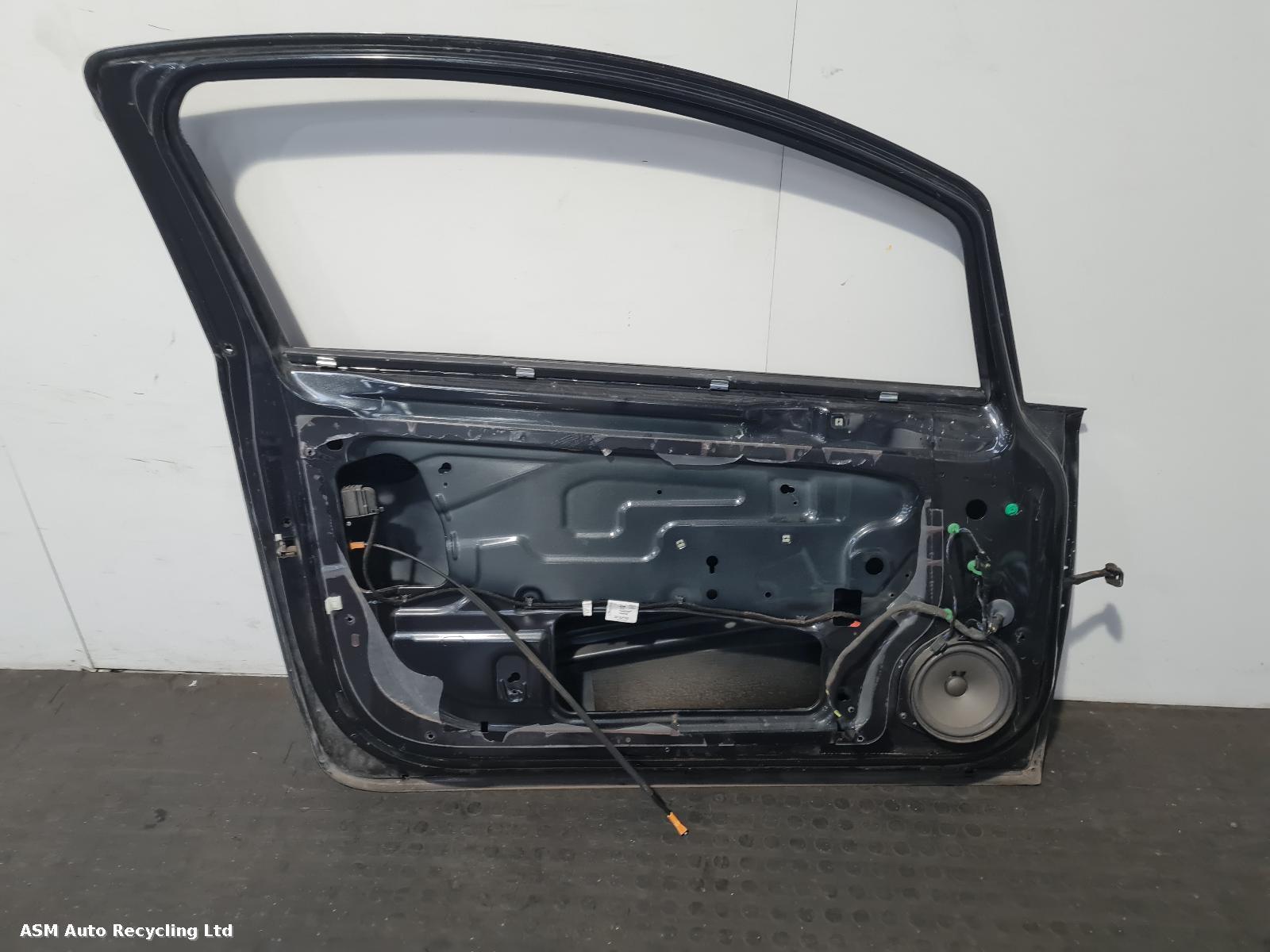 View Auto part L Front Door Vauxhall Corsa 2015