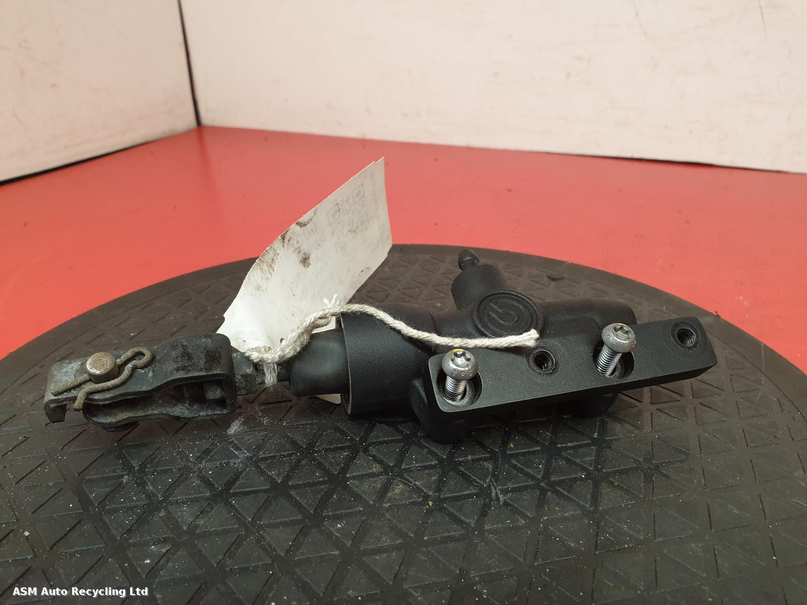 View Auto part Master Cylinder Harley Davidson Pan America 2022