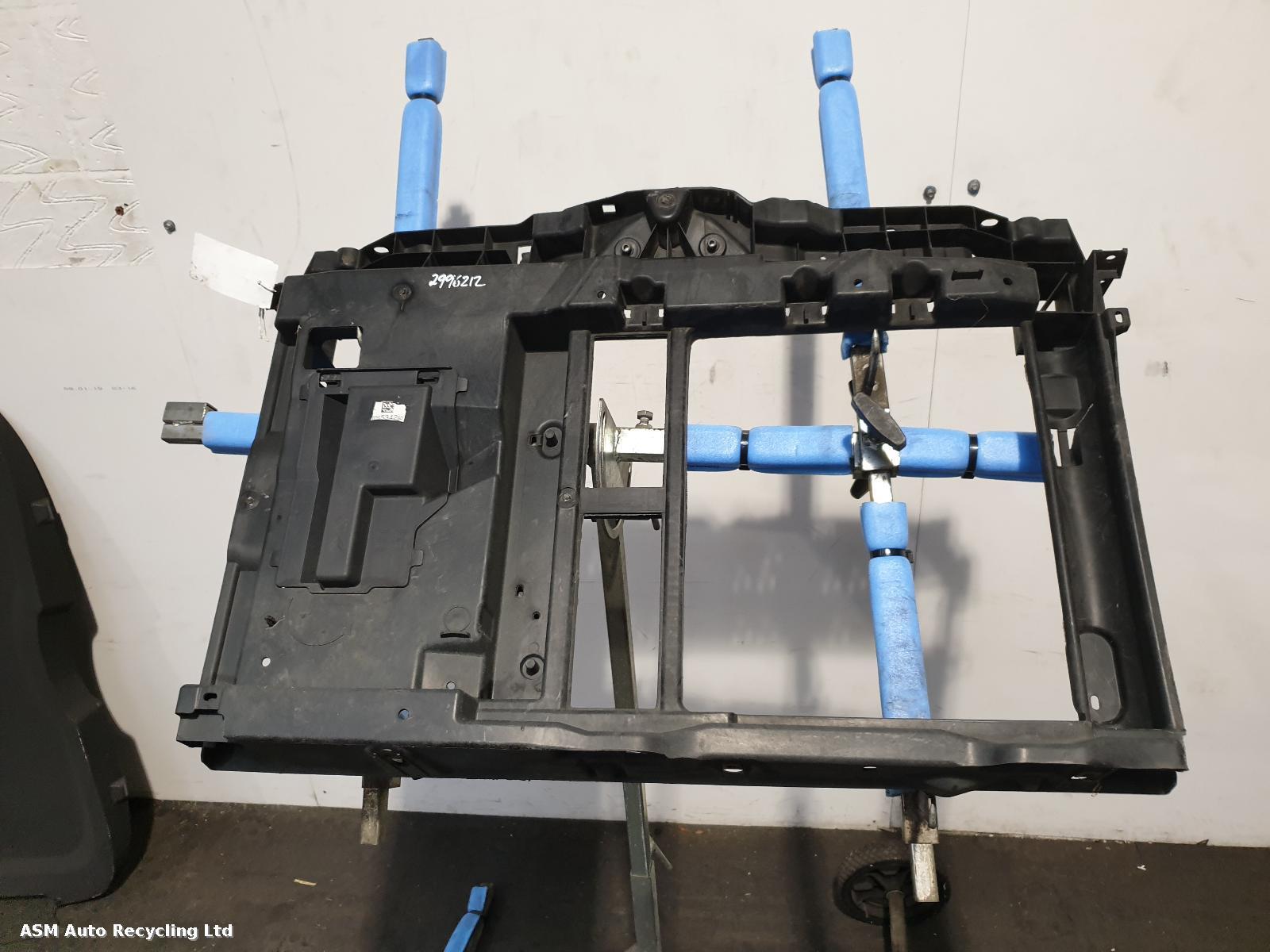 View Auto part Front Panel Citroen C4 Cactus 2016