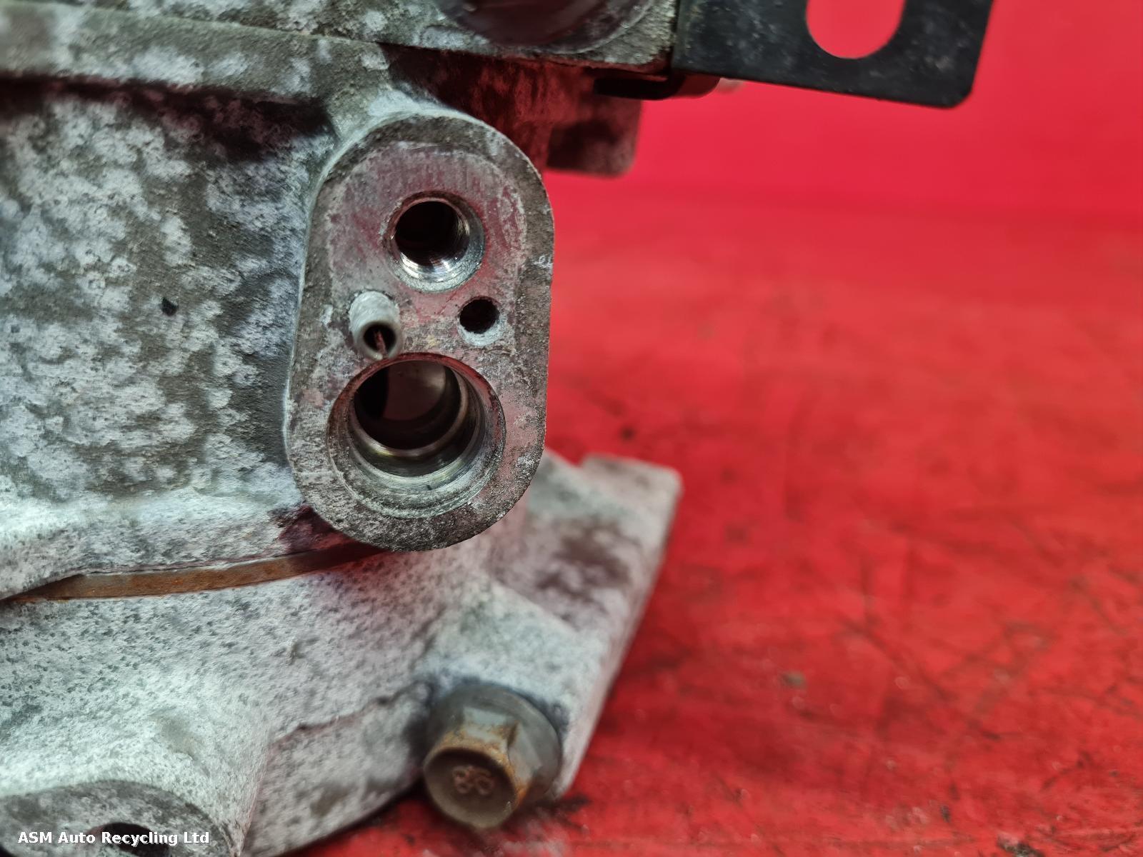 View Auto part Compressor Hyundai I40 2011