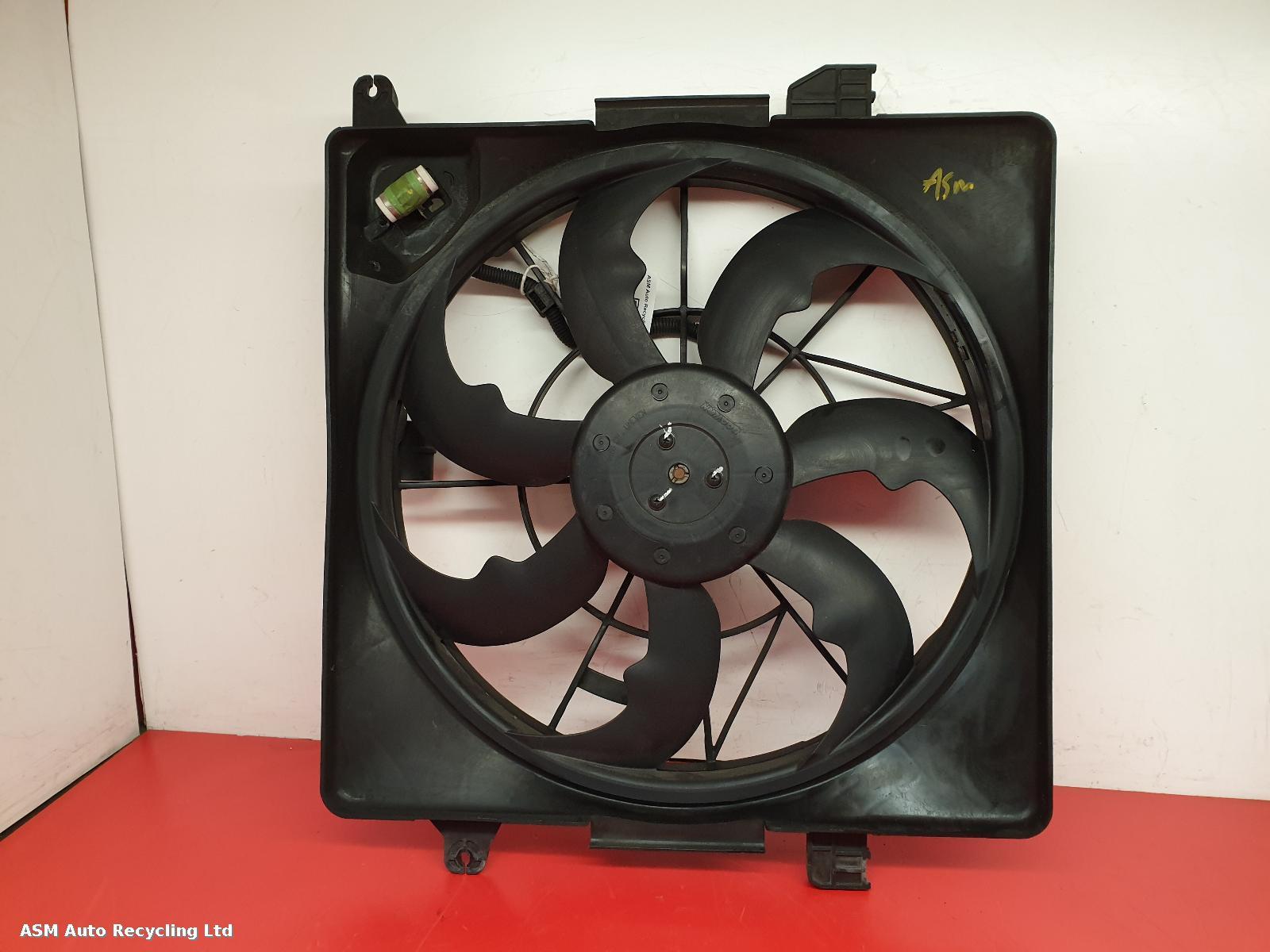 View Auto part Engine Cooling Motor Hyundai I40 2011