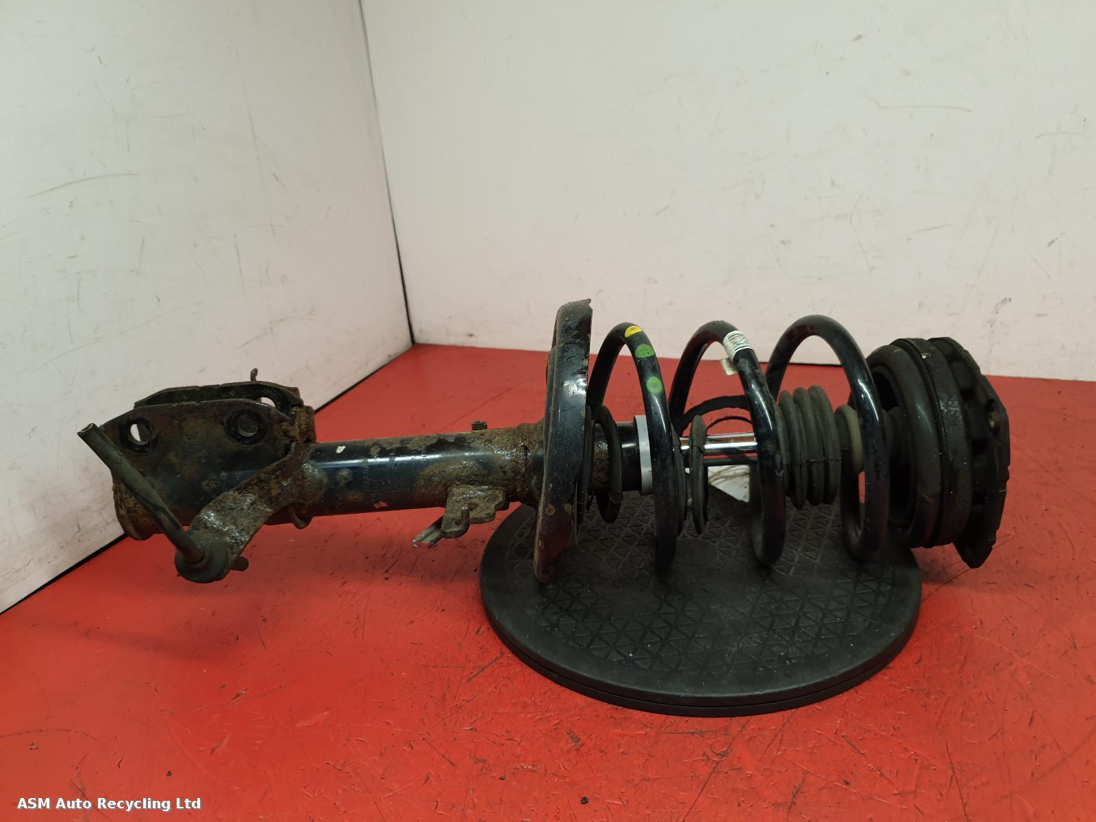 View Auto part RF Strut Renault Scenic 2014