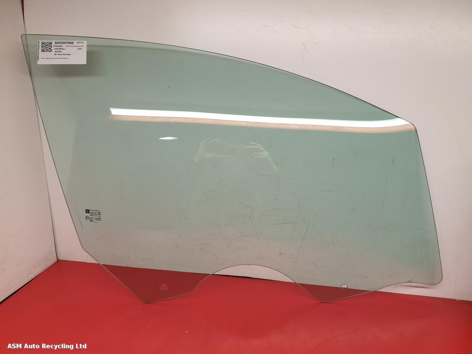 View Auto part RF Door Window Vauxhall Astra 2010