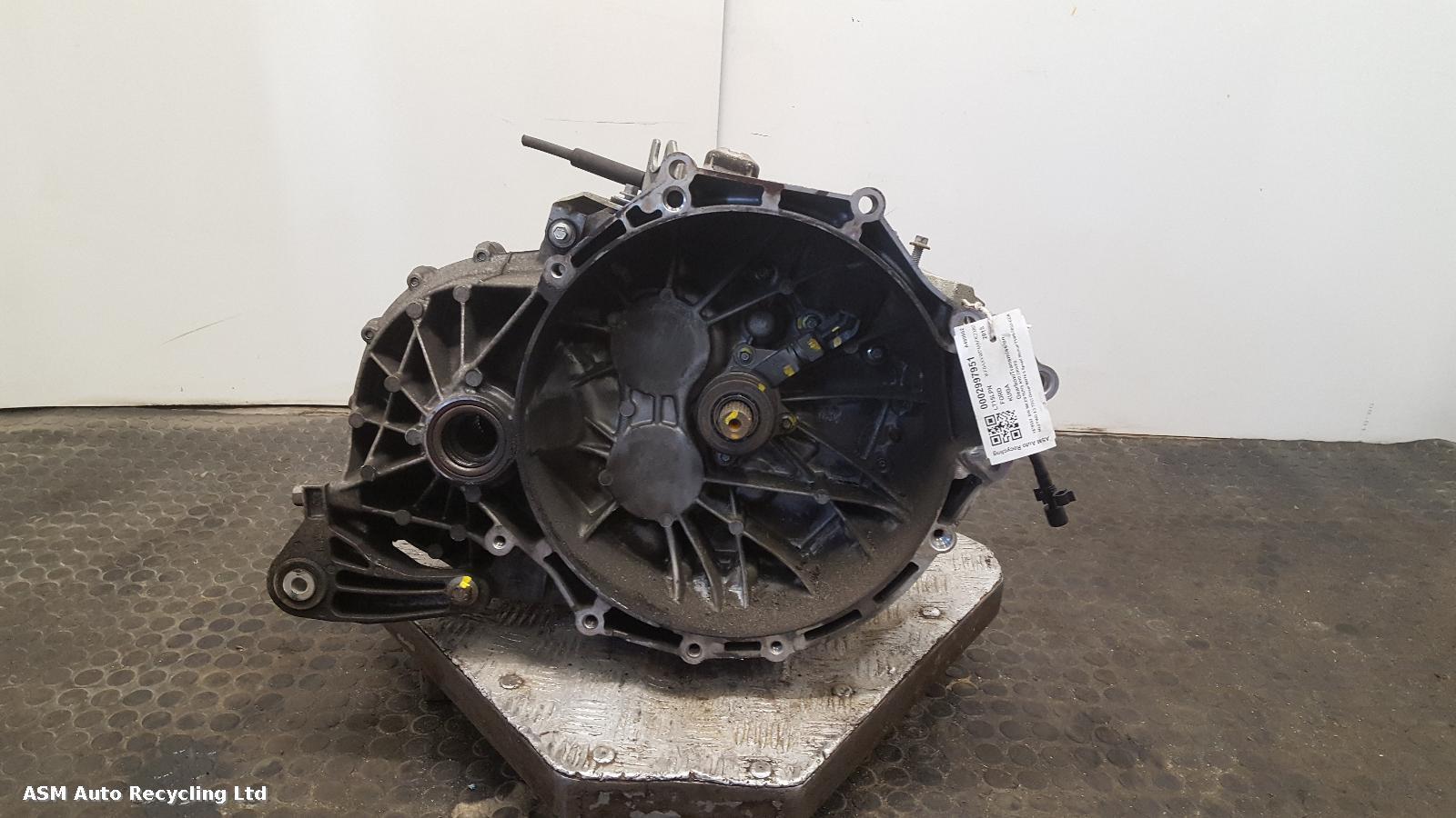 View Auto part Gearbox Ford Kuga 2015
