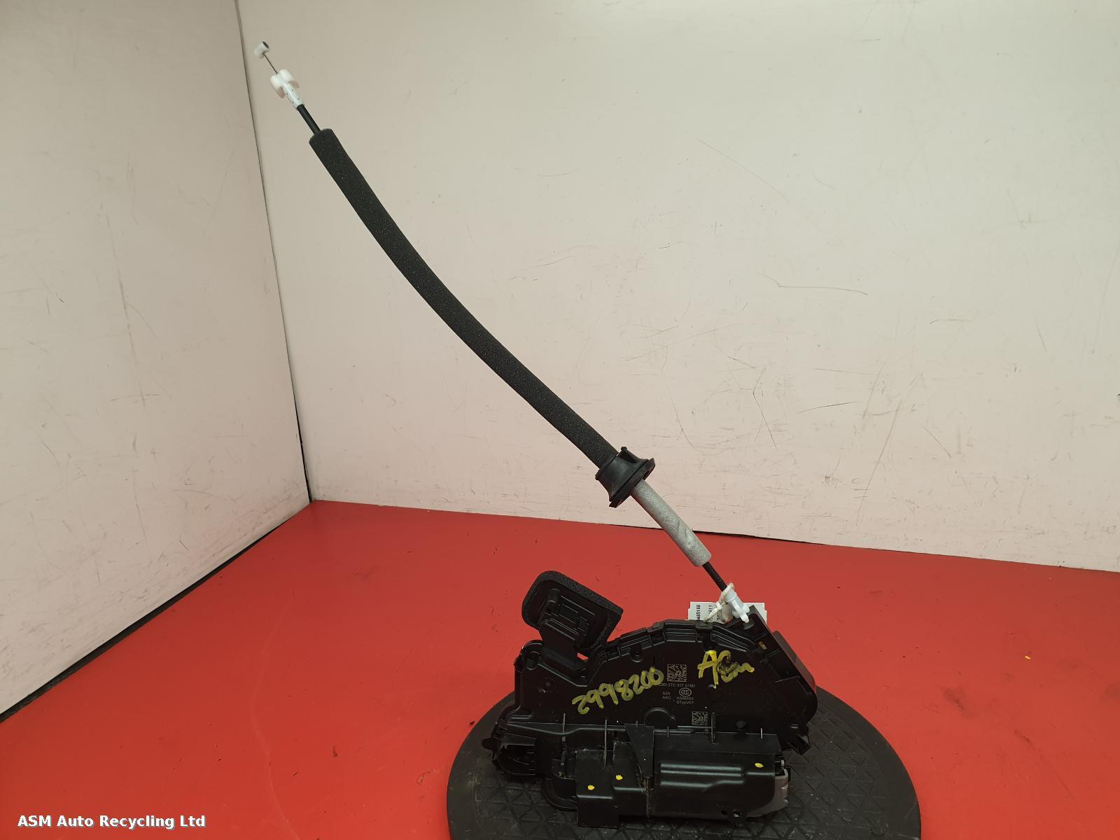 View Auto part Door Lock Assembly Audi A1 2023