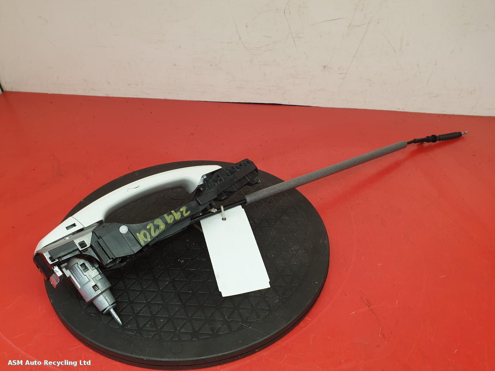 View Auto part Door Handle Audi A1 2023