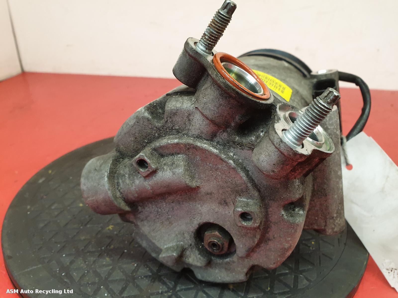 2013 Land Rover Range Rover Evoque Compressor View Auto part Compressor Land Rover Range Rover Evoque 2013