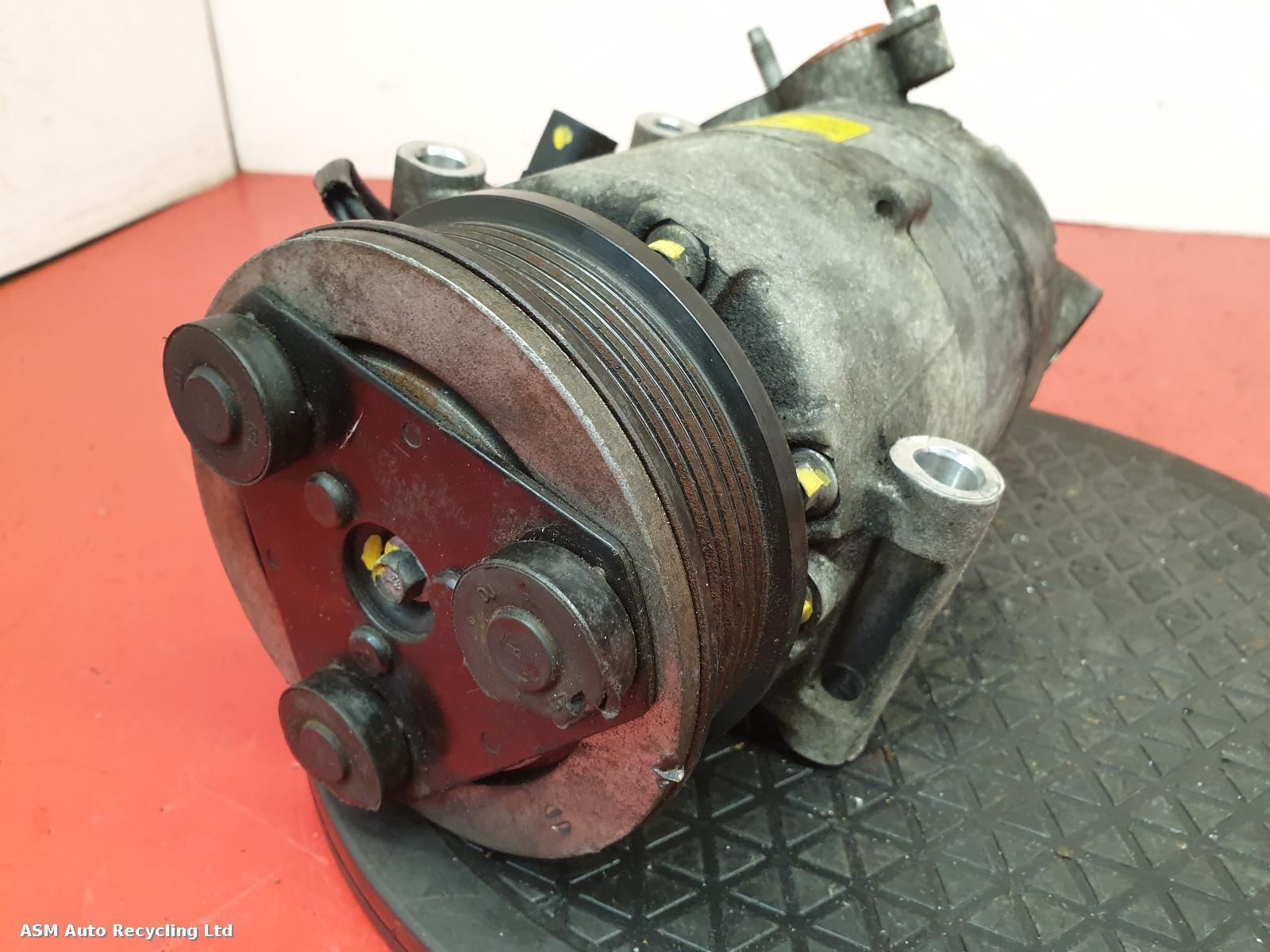 2013 Land Rover Range Rover Evoque Compressor View Auto part Compressor Land Rover Range Rover Evoque 2013