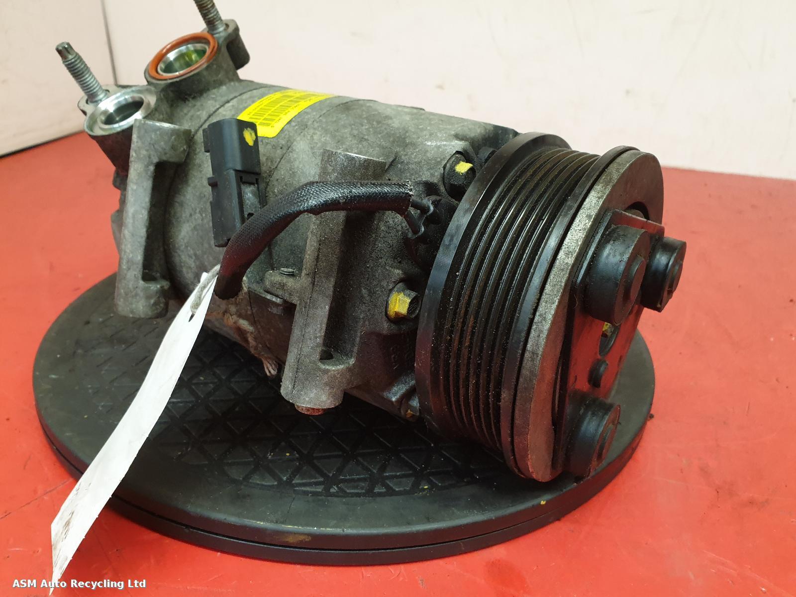 2013 Land Rover Range Rover Evoque Compressor View Auto part Compressor Land Rover Range Rover Evoque 2013
