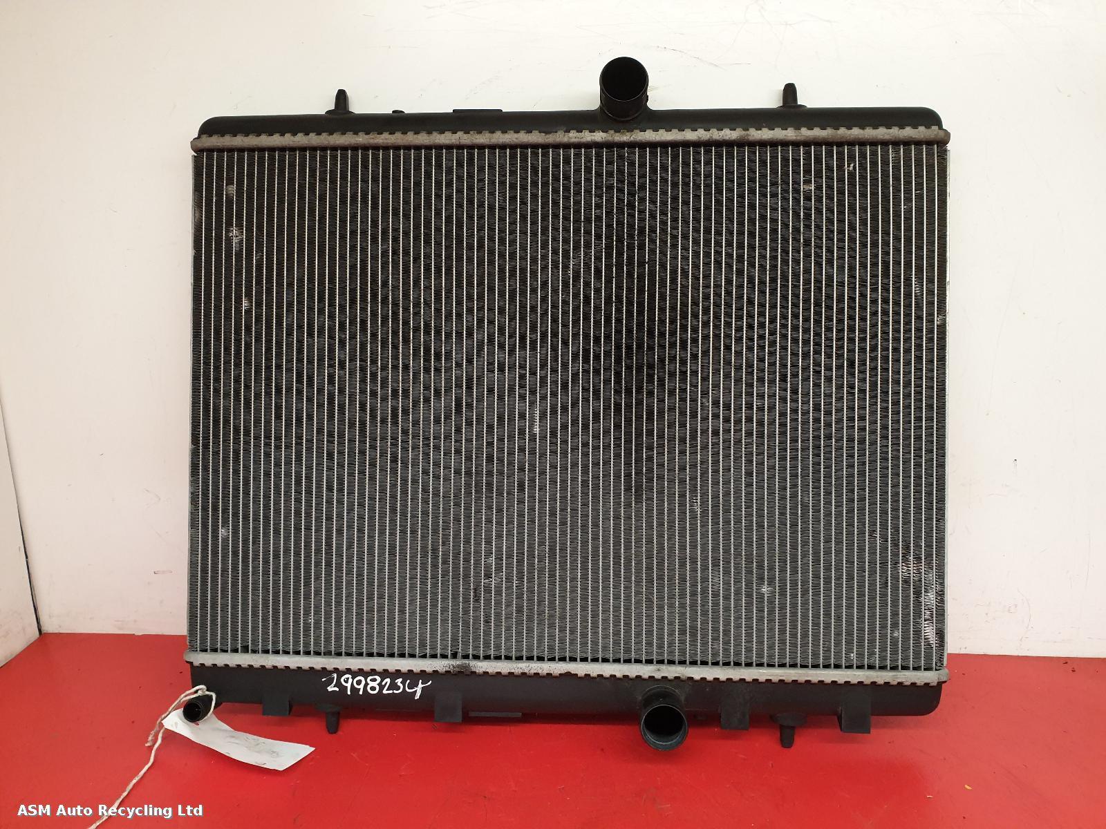 View Auto part Radiator Peugeot 3008 2012