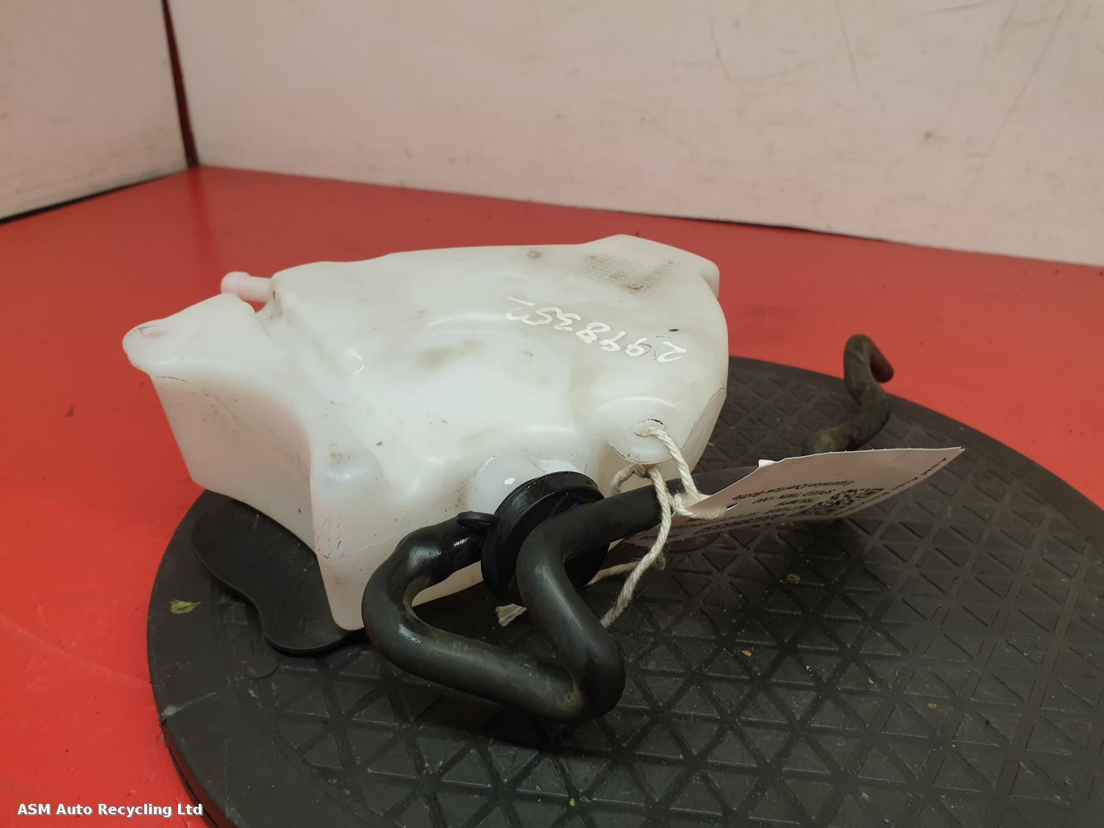 View Auto part Overflow Bottle Triumph Speed Twin 1200 2021