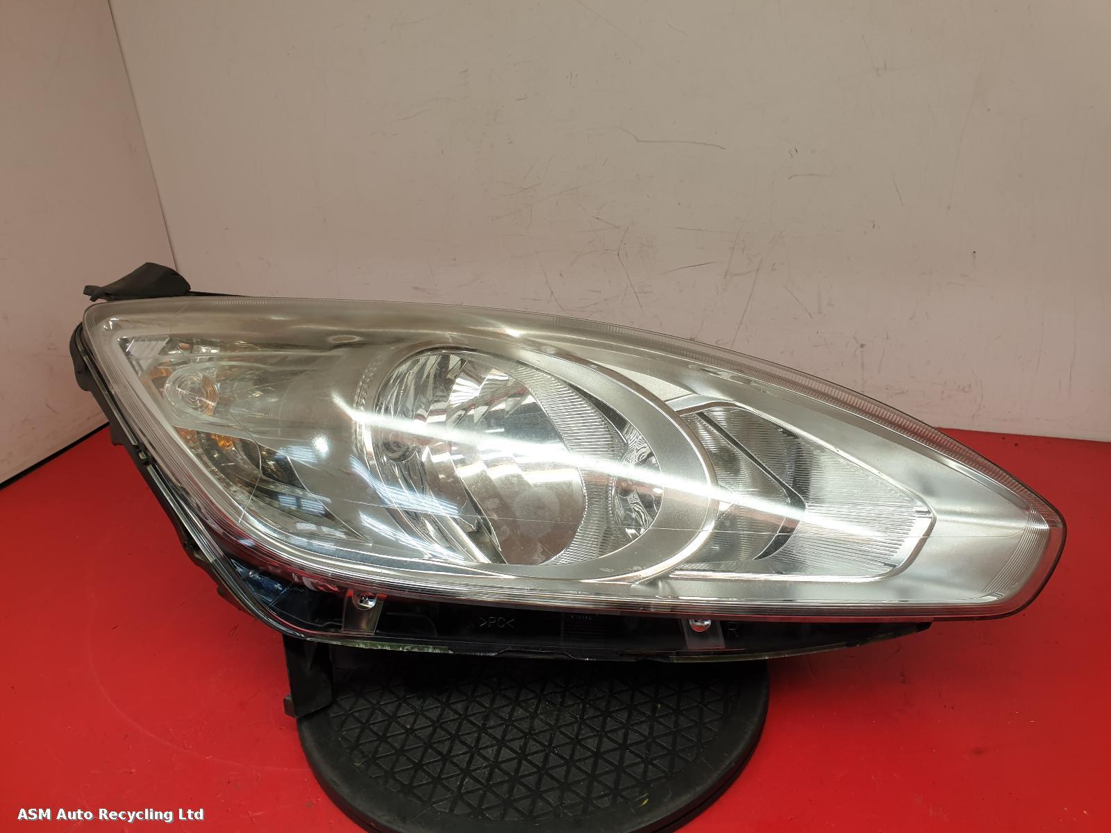 View Auto part R Headlamp Ford Focus C Max 2010