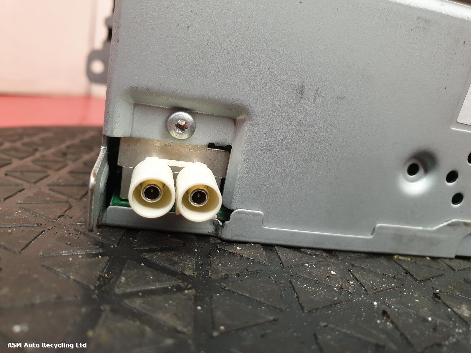 View Auto part A/V Equipment Skoda Fabia 2011