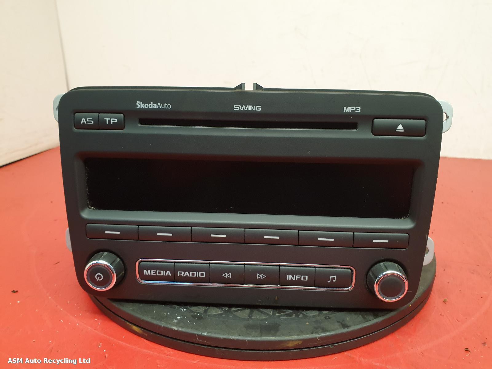 View Auto part A/V Equipment Skoda Fabia 2011