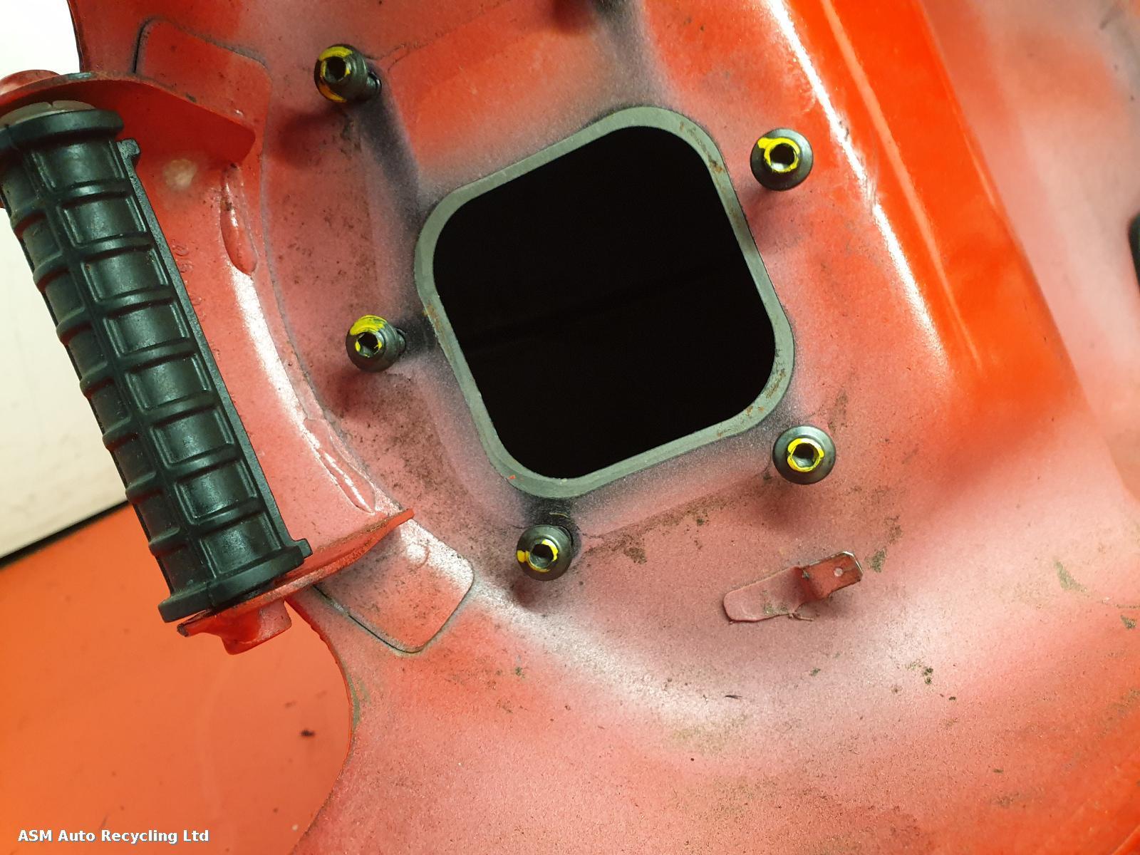 View Auto part Fuel Tank Ducati Monster 2015