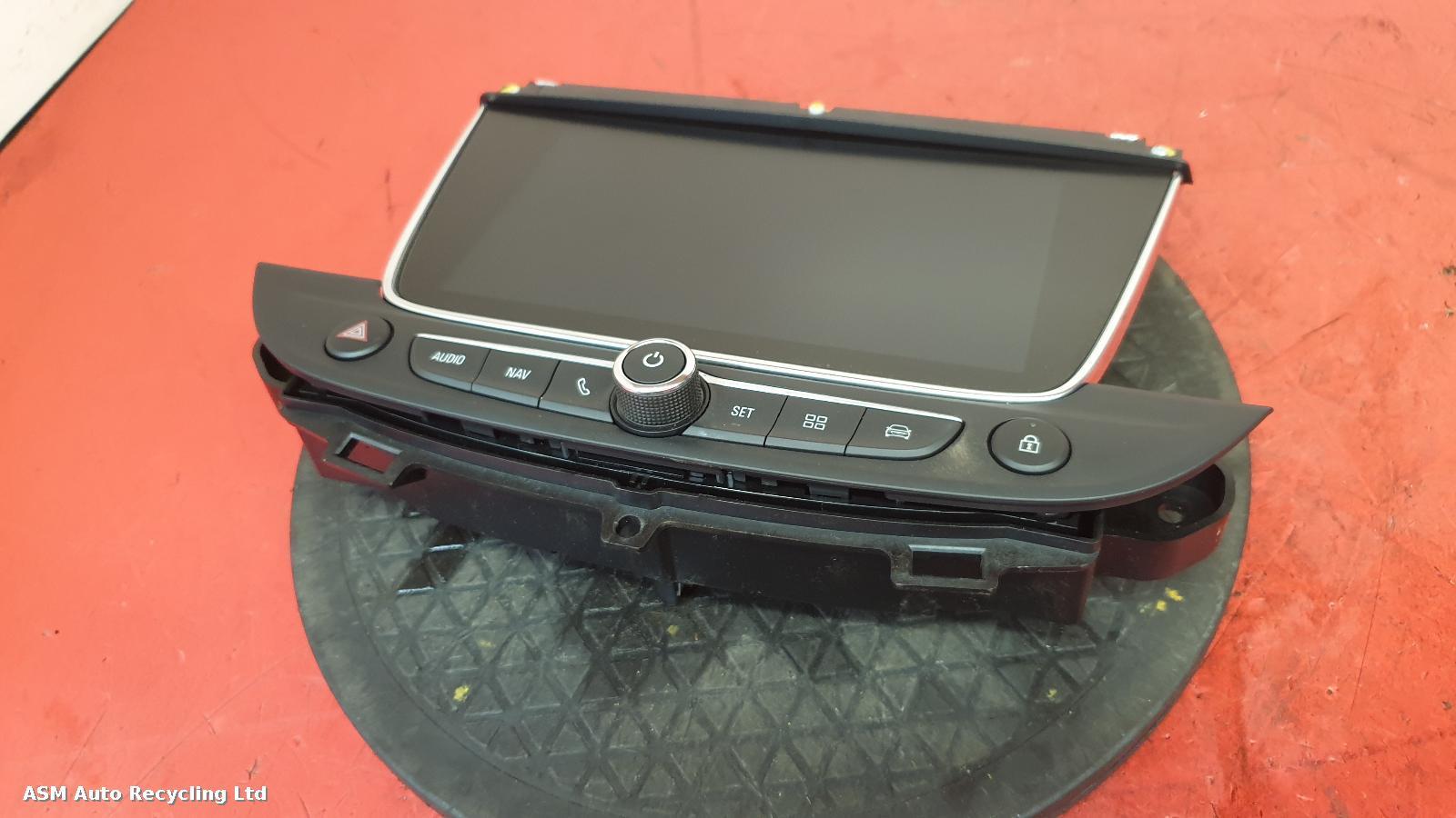 View Auto part CD Changer Vauxhall Grandland X 2021