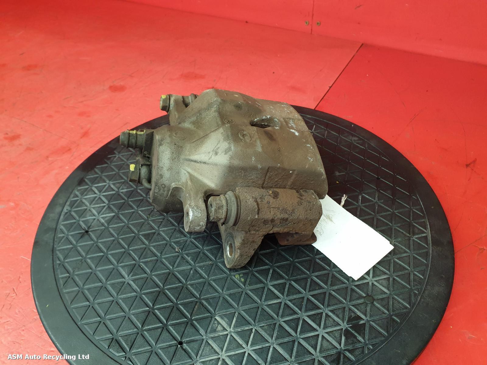 View Auto part Caliper Toyota Prius 2010