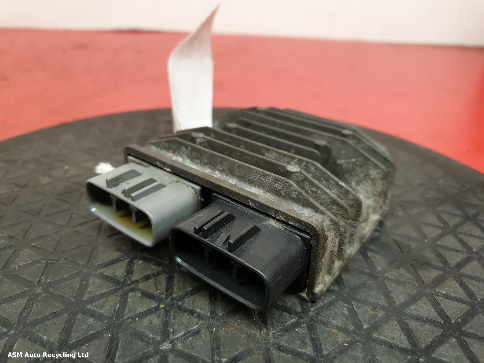 View Auto part Regulator/Rectifier Ducati Monster 2015