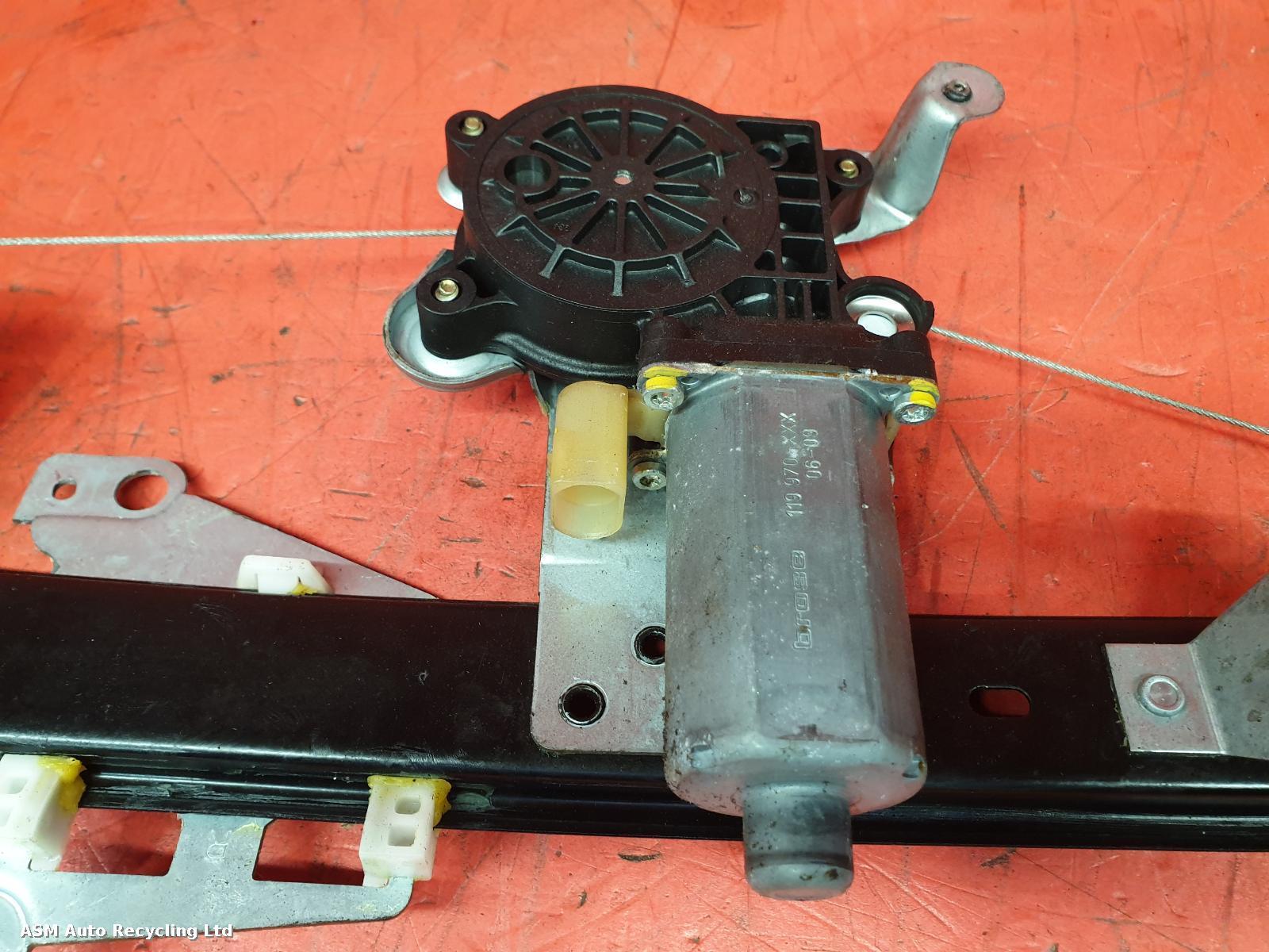 View Auto part RR Window Regulator Volvo Xc90 2006