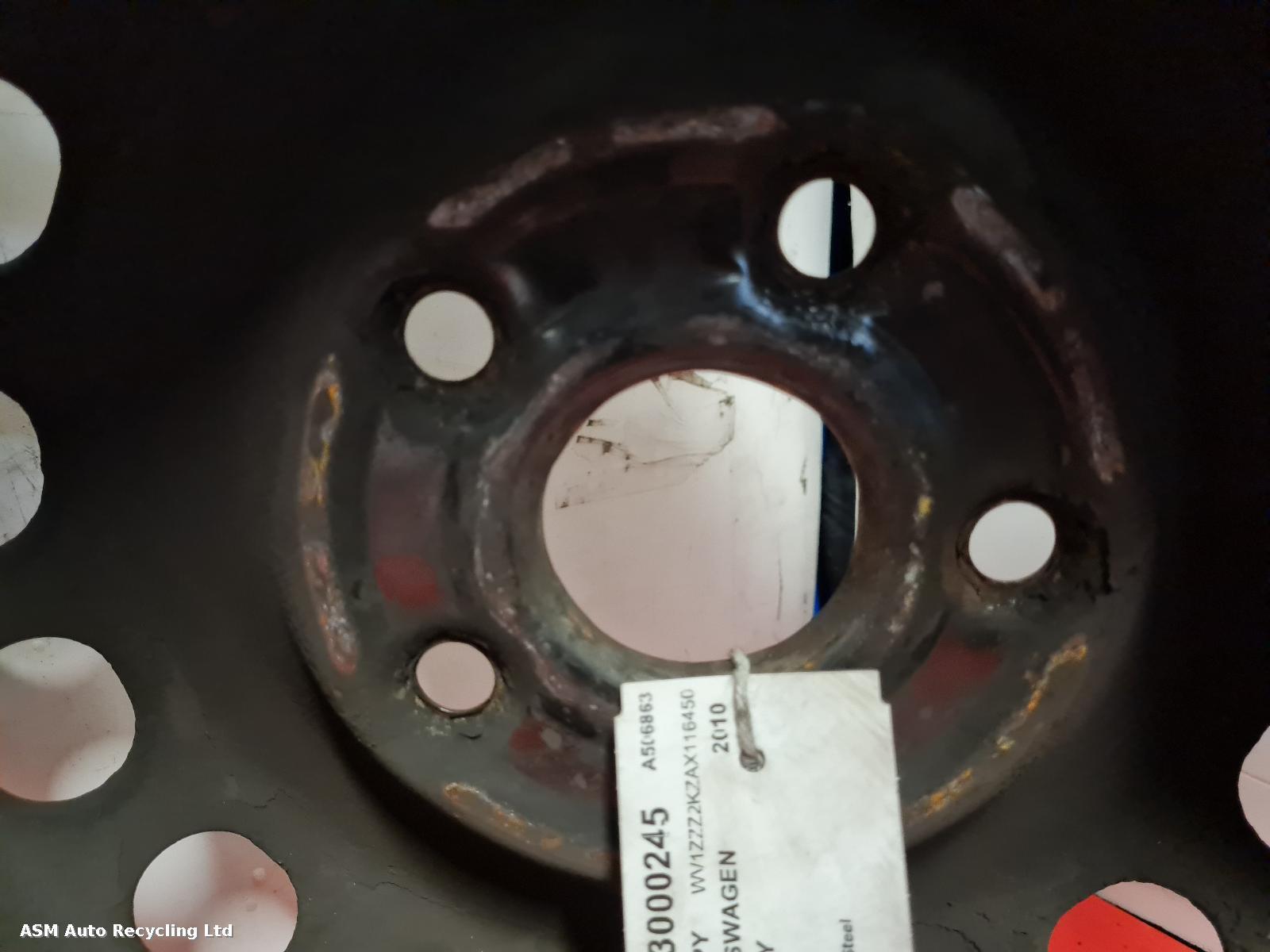 View Auto part Wheel Volkswagen Caddy 2010