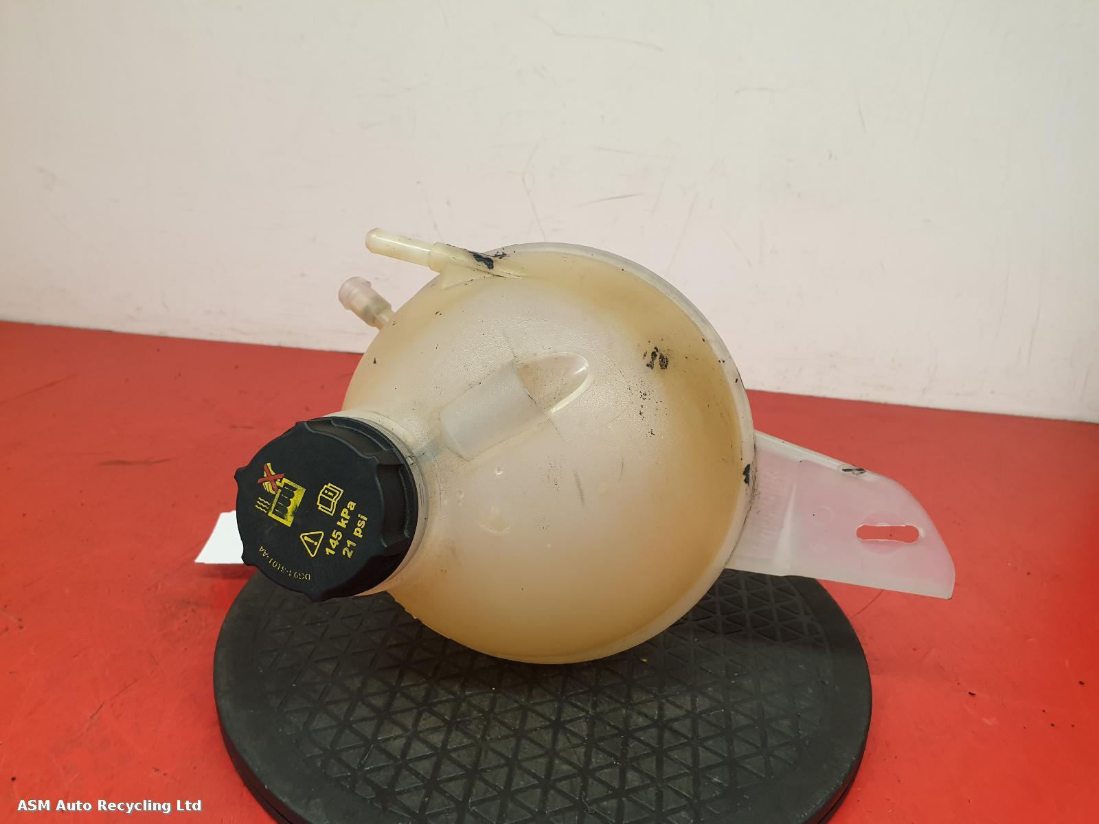 View Auto part Overflow Bottle Ford Transit Custom 2018