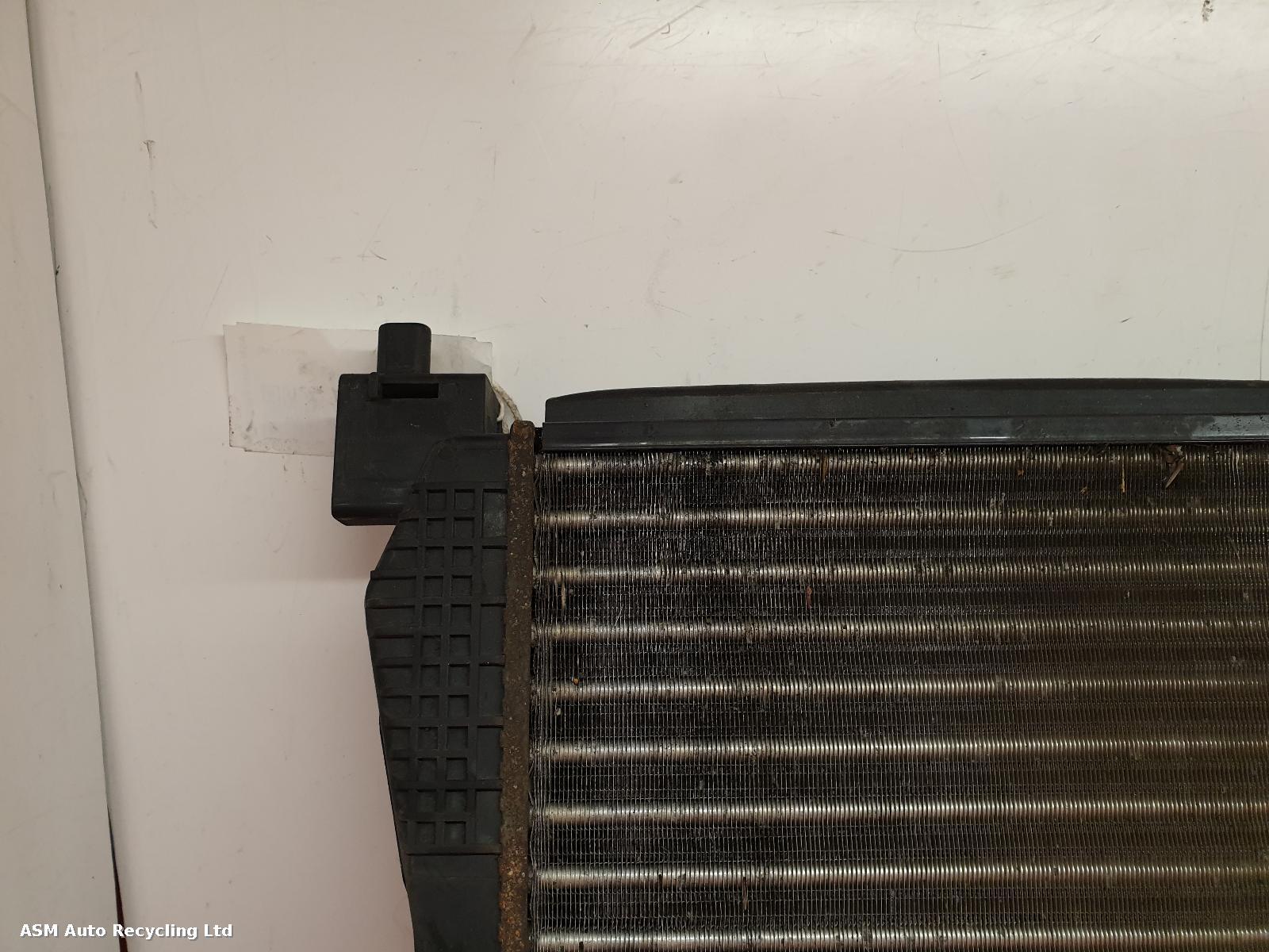 View Auto part Radiator Audi A3 2014