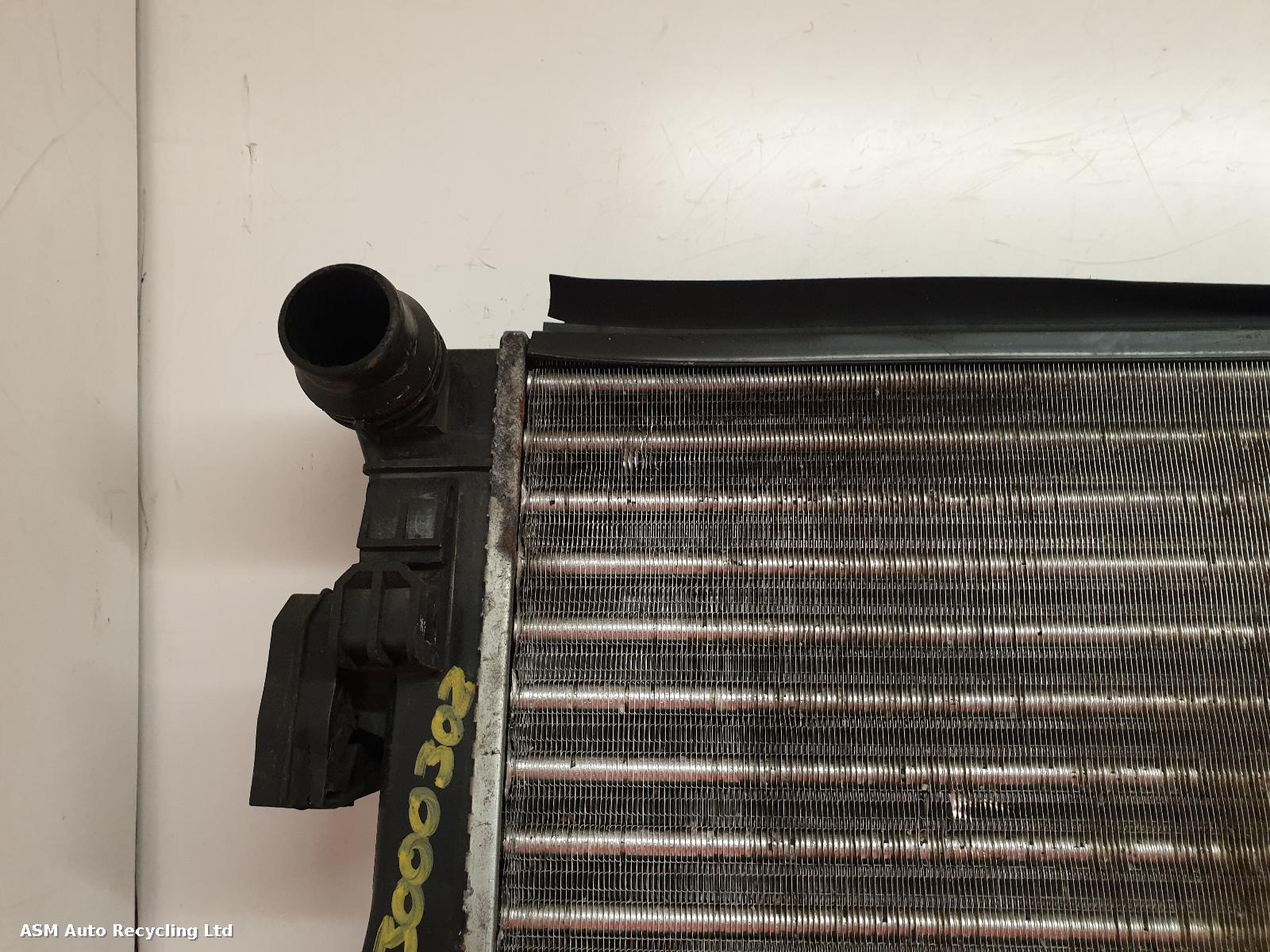 View Auto part Radiator Audi A3 2014