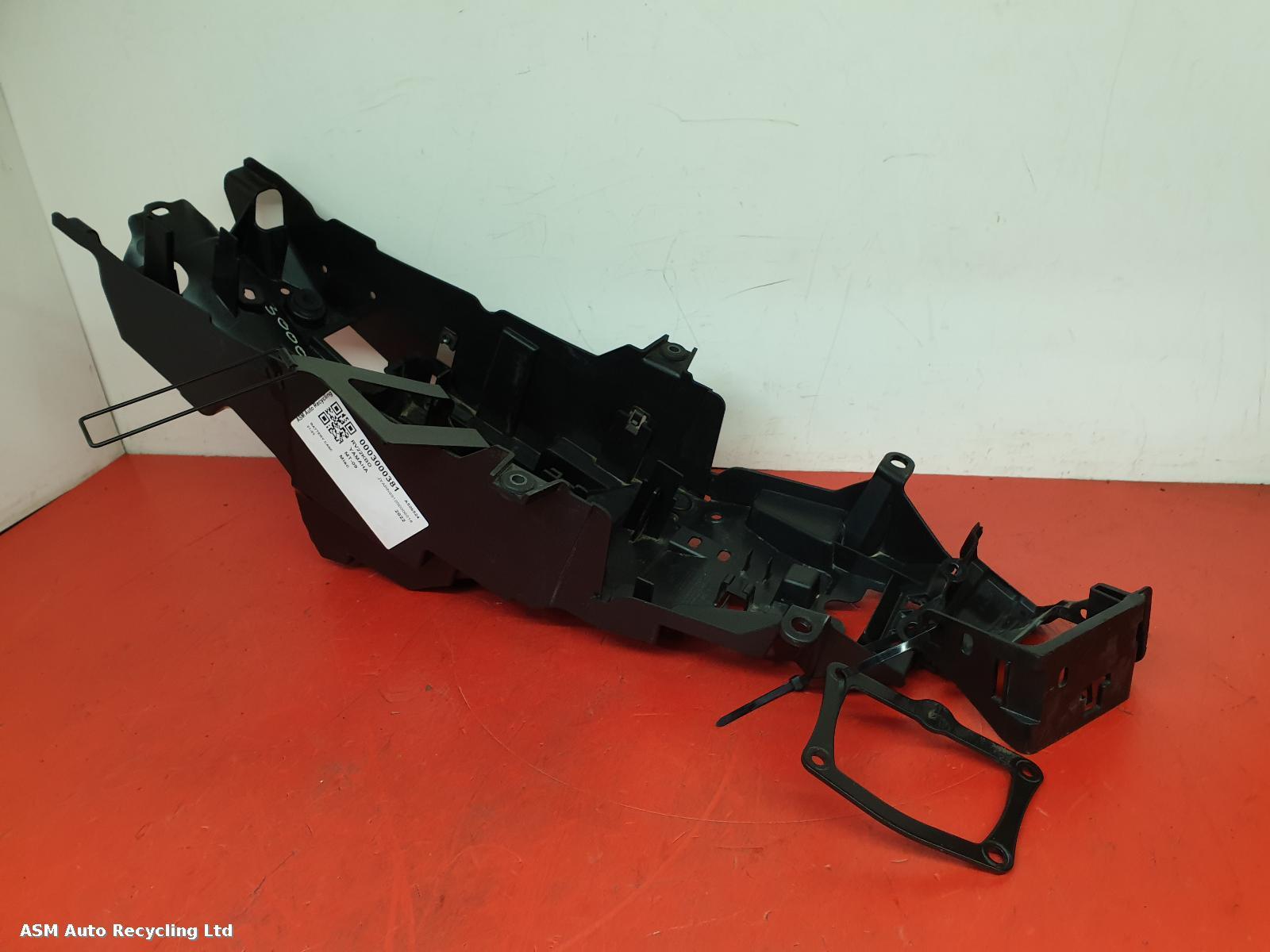 View Auto part Battery Tray Yamaha Mt-09 2022