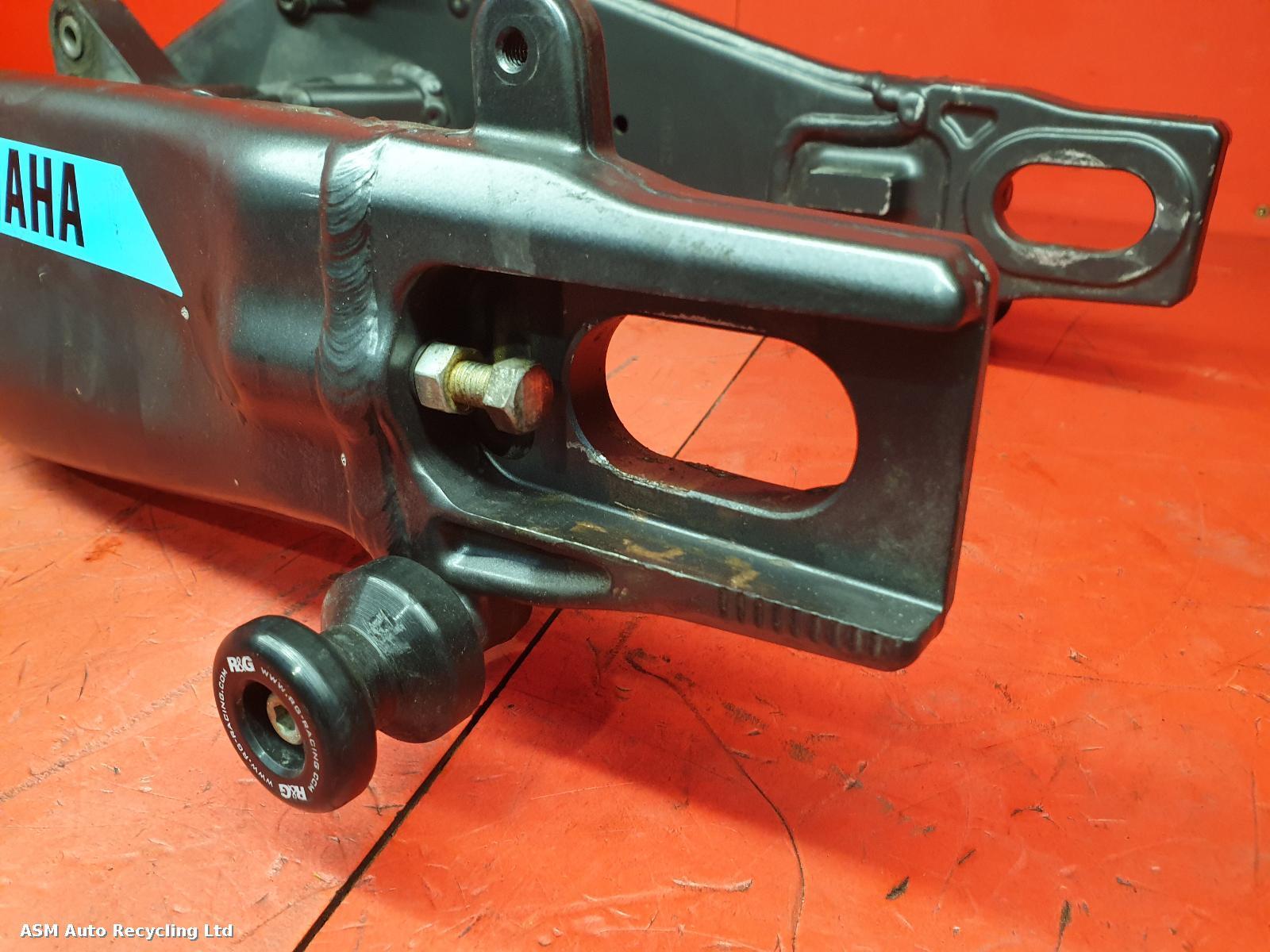 View Auto part Swing Arm Yamaha Mt-09 2022