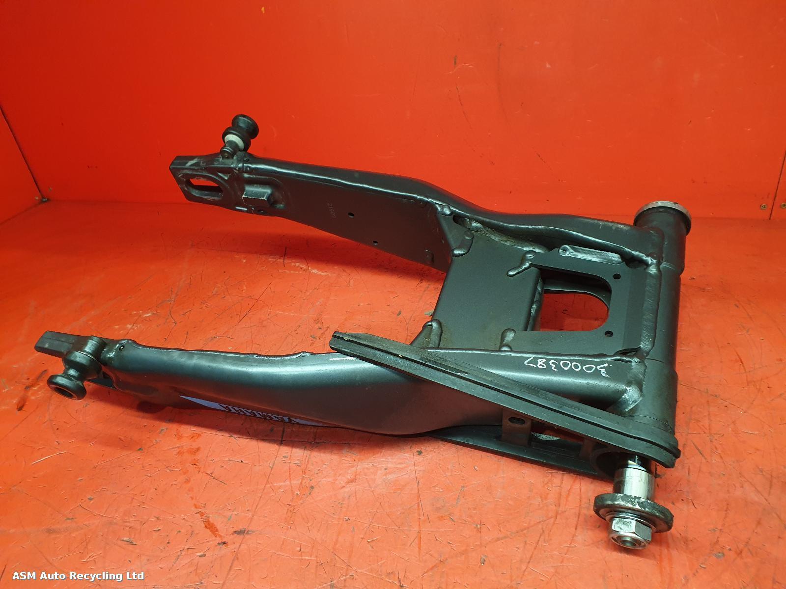 View Auto part Swing Arm Yamaha Mt-09 2022