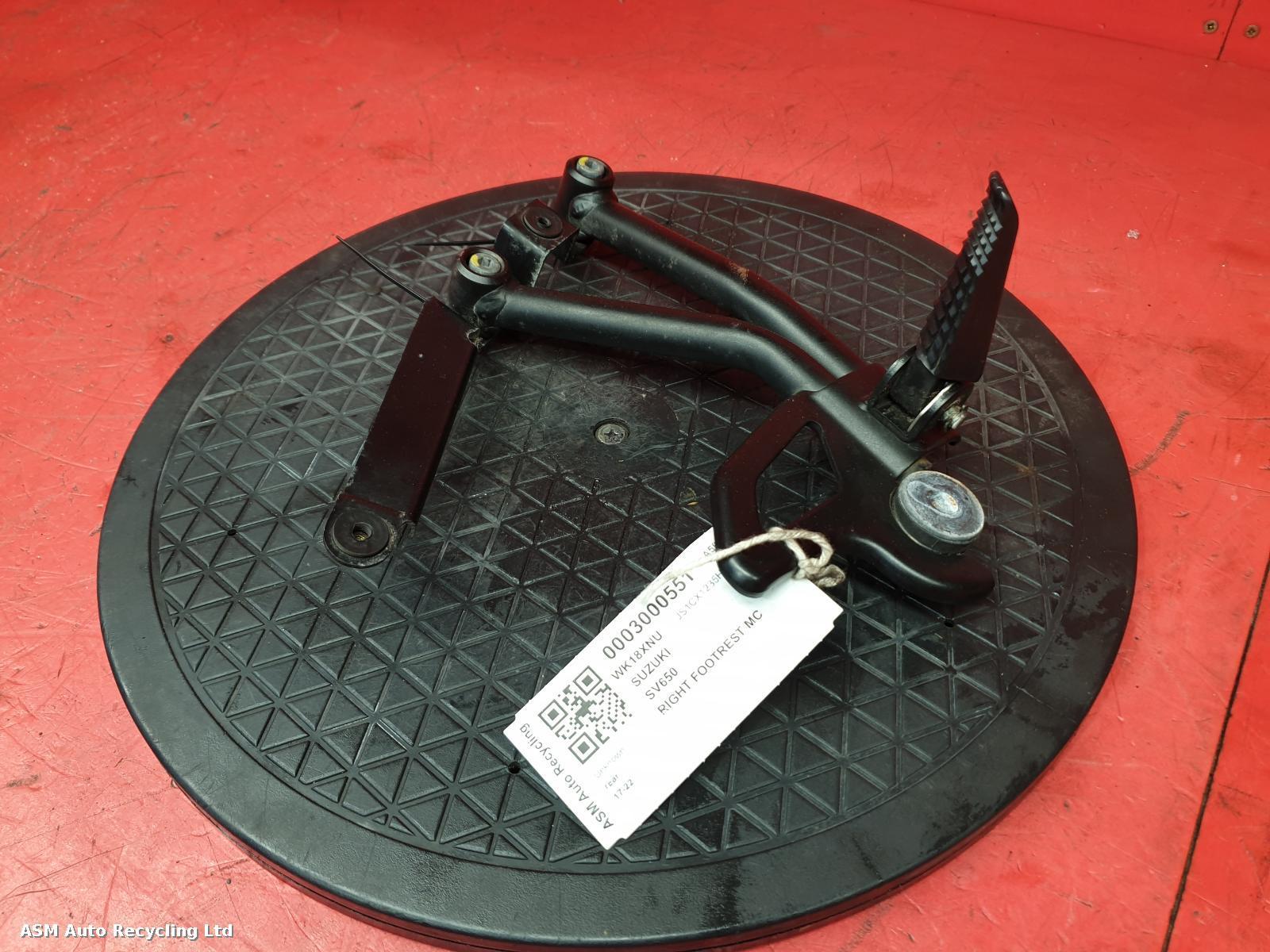 View Auto part Right Footrest Suzuki Sv650 2018