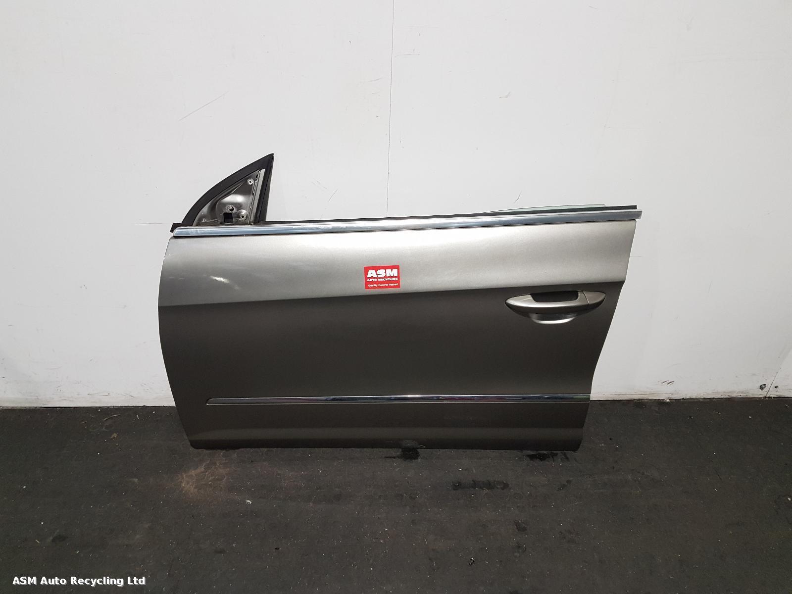 View Auto part L Front Door Volkswagen Passat Cc 2010
