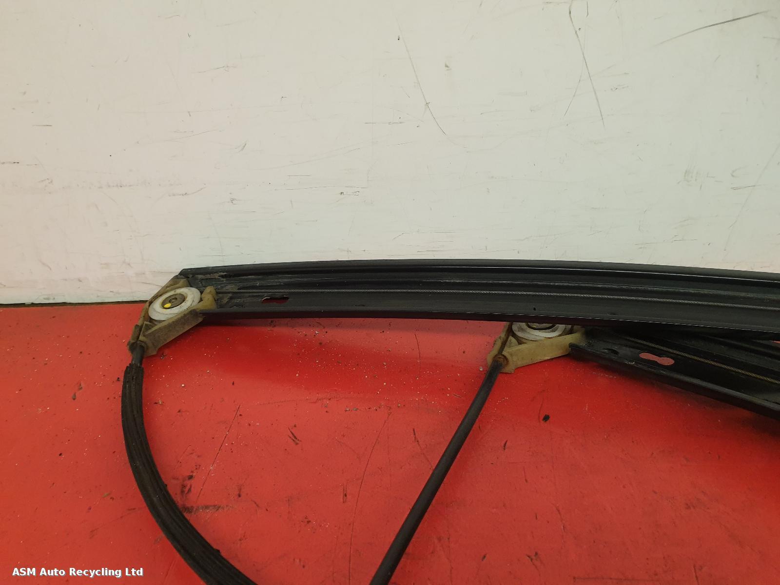 View Auto part RF Window Regulator Audi A6 2006