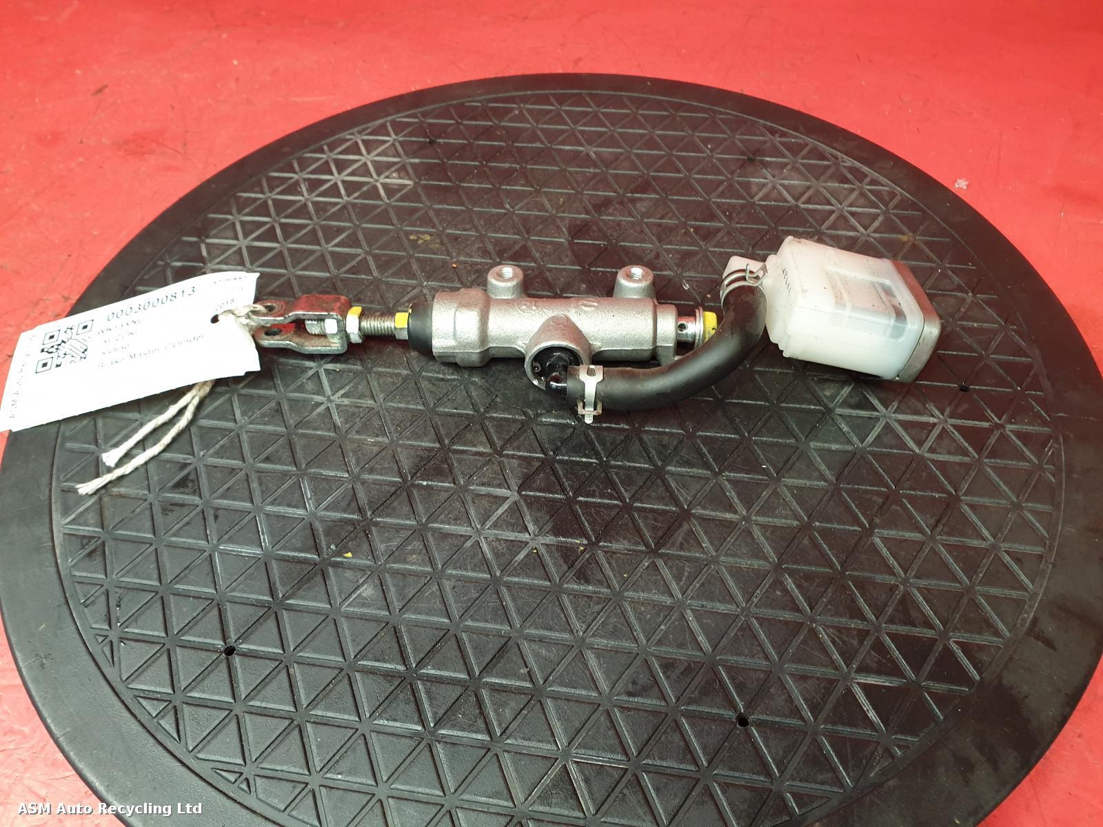 View Auto part Master Cylinder Suzuki Sv650 2018